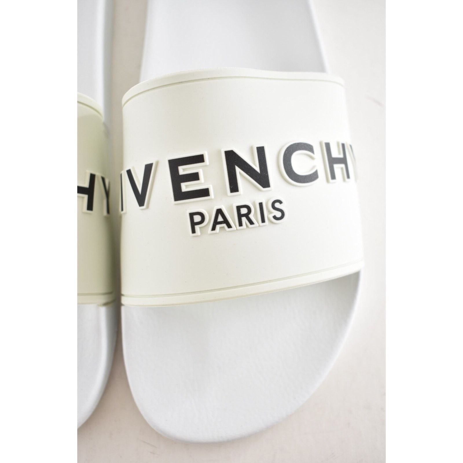 Givenchy Givenchy Mens Pool Flat Beach Sandal Slide Slip On 45 12 Size US 12 / EU 45 - 12 Thumbnail