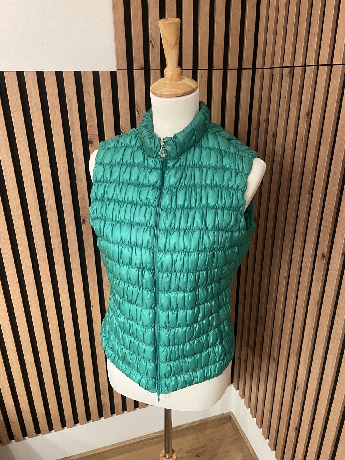 Moncler Moncler Downjacket Gilet TG 1 Women Lisedore Size S / US 4 / IT 40 - 1 Thumbnail