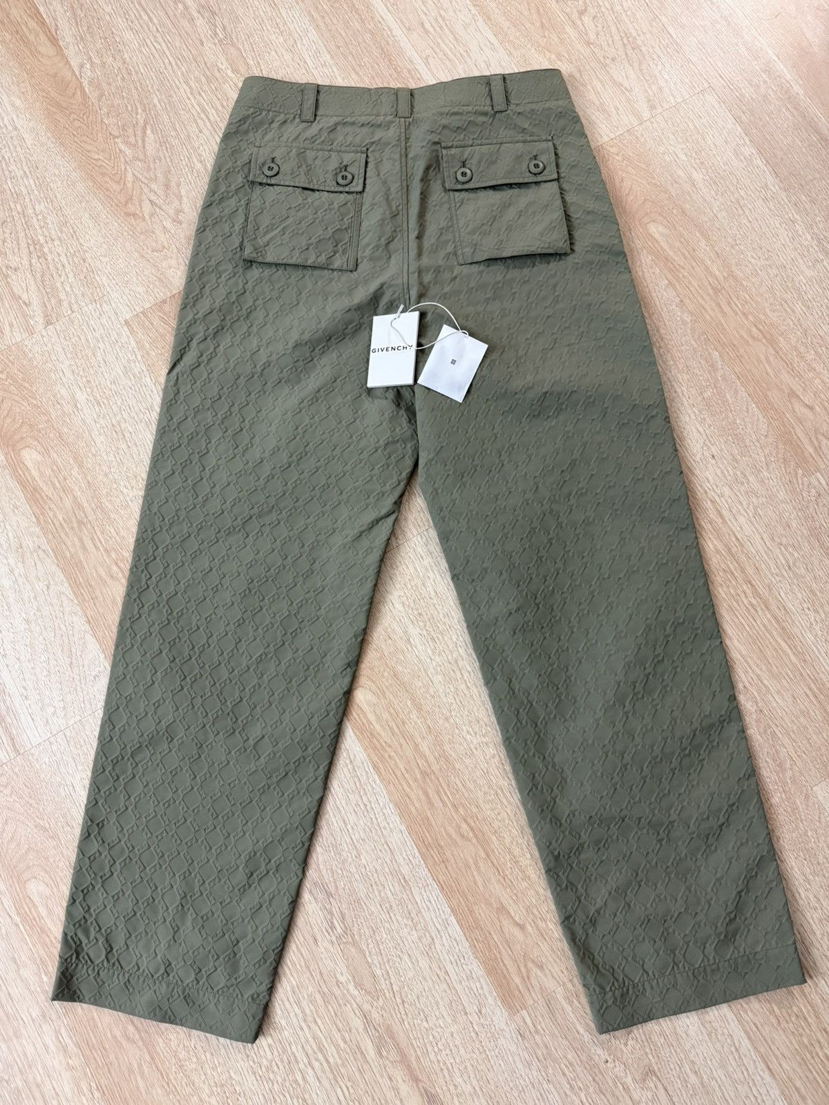 Givenchy Cargo Pant G Logo Size US 33 - 6 Thumbnail