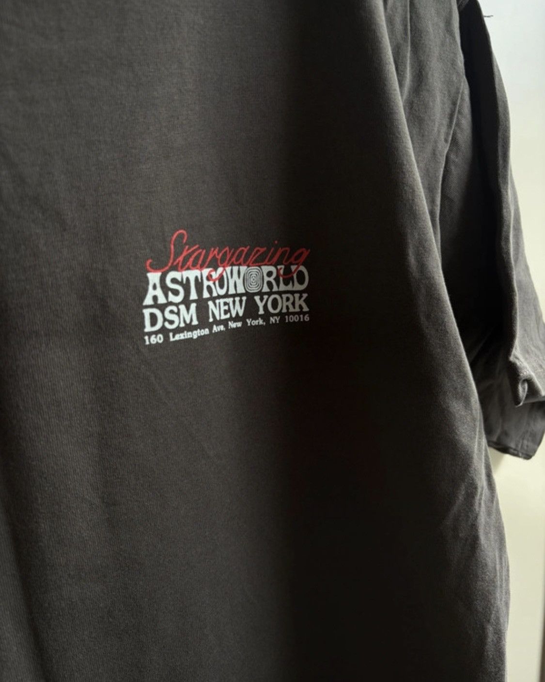 Dover Street Market × Travis Scott Astroworld DSM NY Wish You Were Here Tshirt Size US L / EU 52-54 / 3 - 2 Thumbnail
