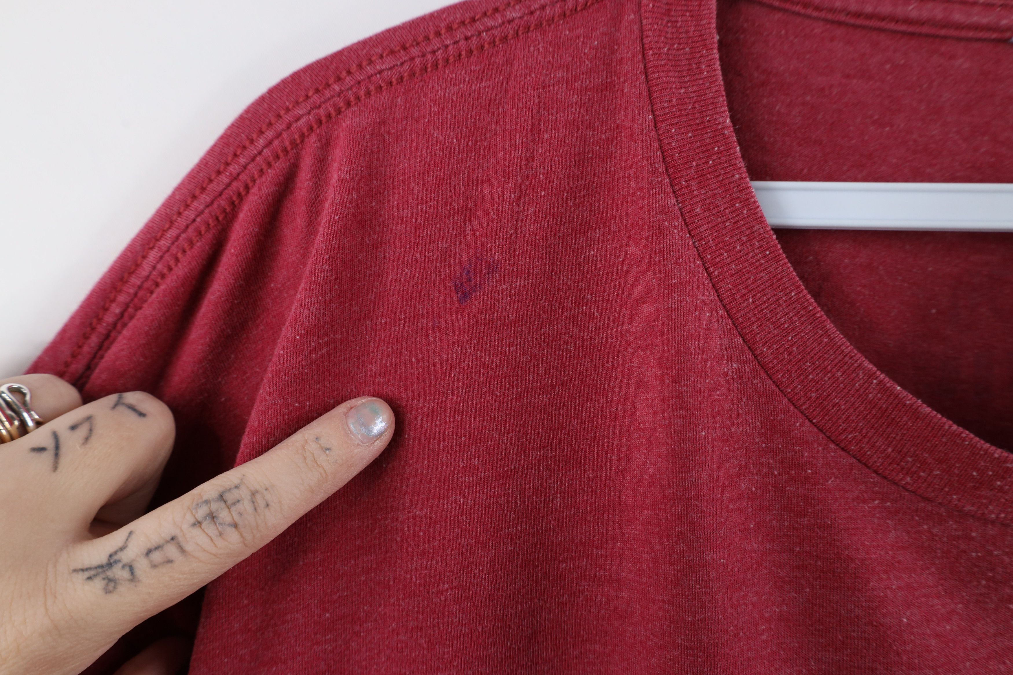 Vintage Kuiu Spell Out Ultralight Hunting Short Sleeve T-Shirt Red Size US XXL / EU 58 / 5 - 5 Thumbnail