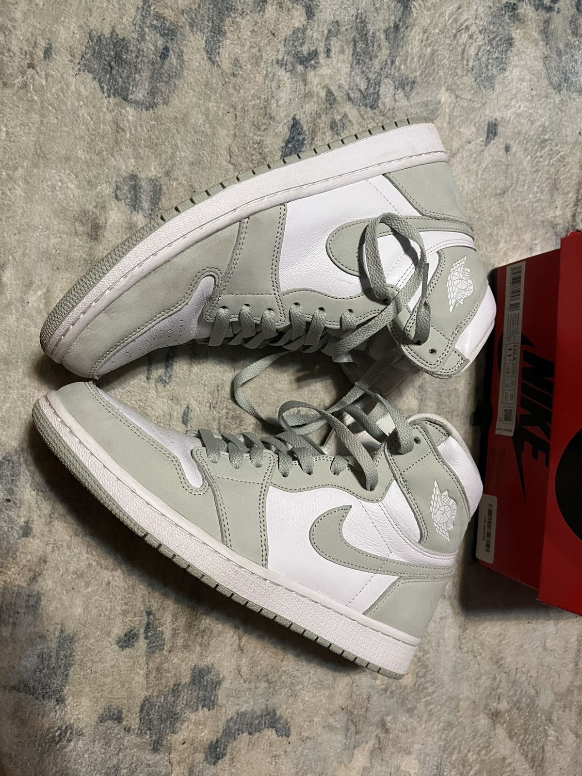 Jordan Brand Jordan 1 Seafoam Size US 10 / EU 43 - 2 Thumbnail