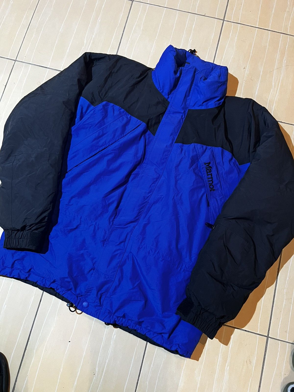 Marmot puffer jacket waterproof goretex