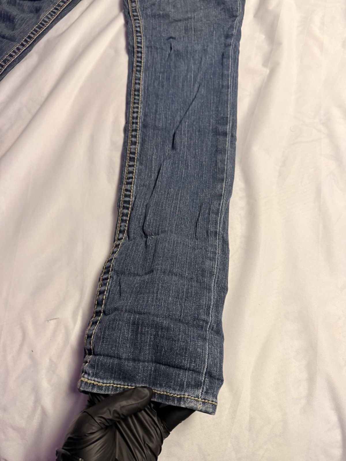 True Religion Vintage Y2K Stella Big T True Religion Aged Denim Jeans Size 30" / US 8 / IT 44 - 17 Thumbnail