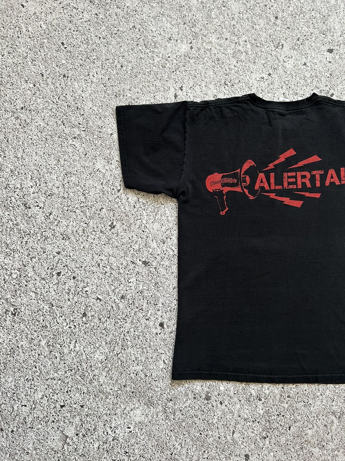Band Tees × Vintage Krawallbruder Alerta 2019 Rock Band Music T-Shirt Size US L / EU 52-54 / 3 - 5 Thumbnail