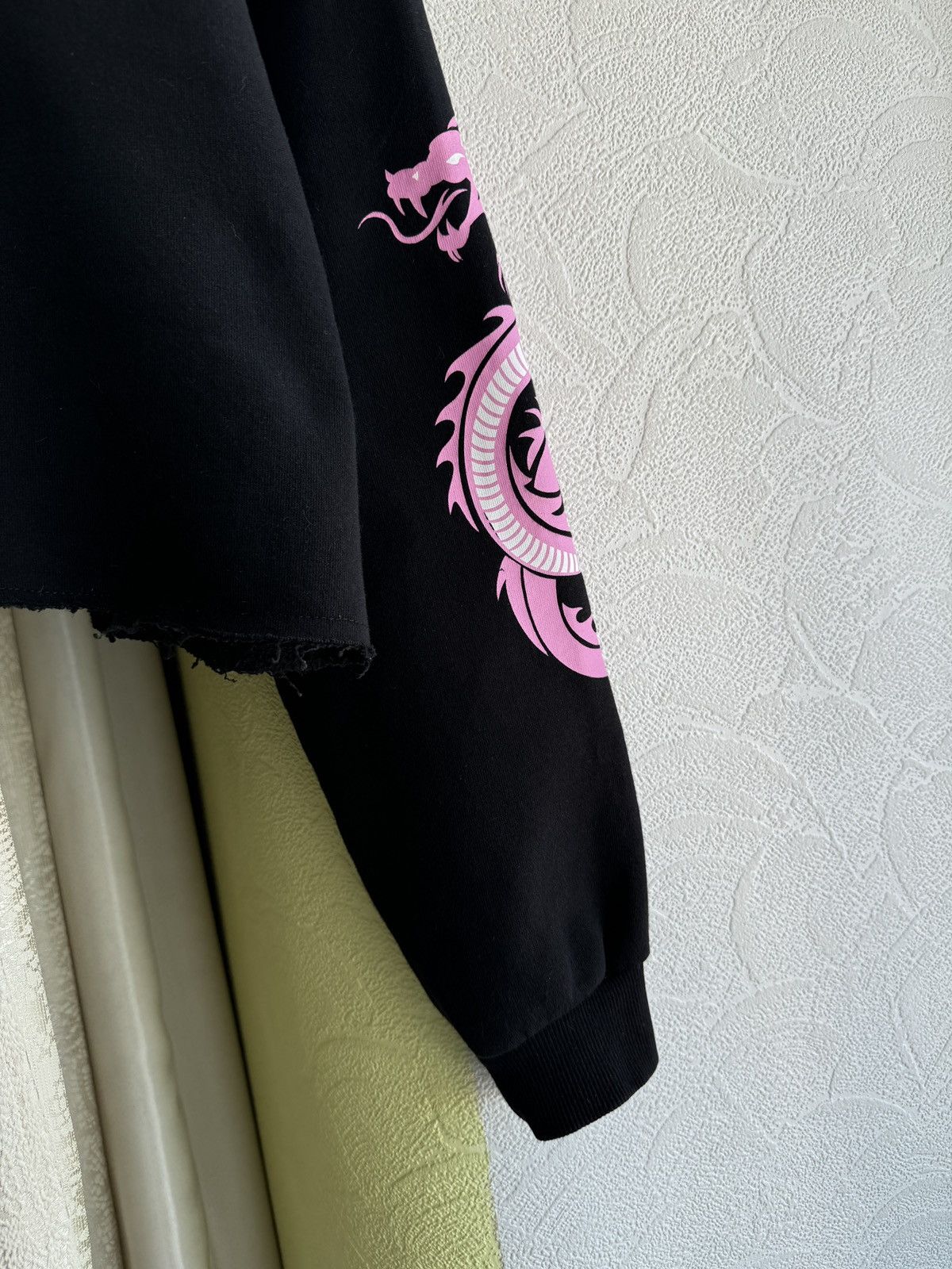 Japanese Brand Y2K Hello Kitty Cropped Japanese Dragon Sweatshirt if6was9 Size L / US 10 / IT 46 - 7 Thumbnail