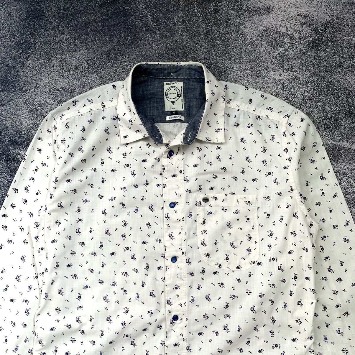 Diesel 🔥DIESEL FLOWER PRINT LONG SLEEVE SHIRT Size US M / EU 48-50 / 2 - 3 Thumbnail