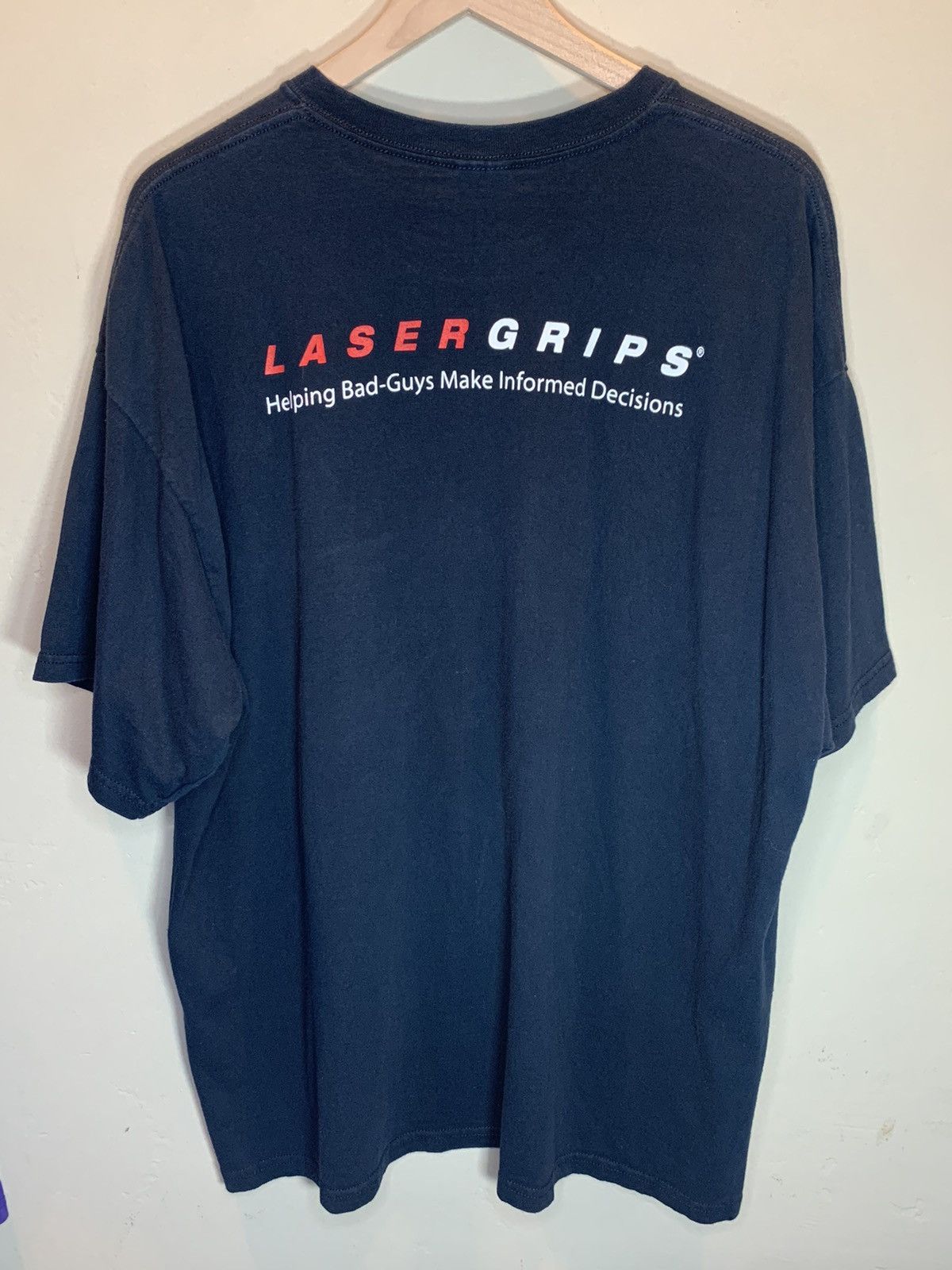 Vintage *RARE* Vintage Crimson Trace Lasers Gun Firearm Grips Shirt Size US XXL / EU 58 / 5 - 3 Thumbnail
