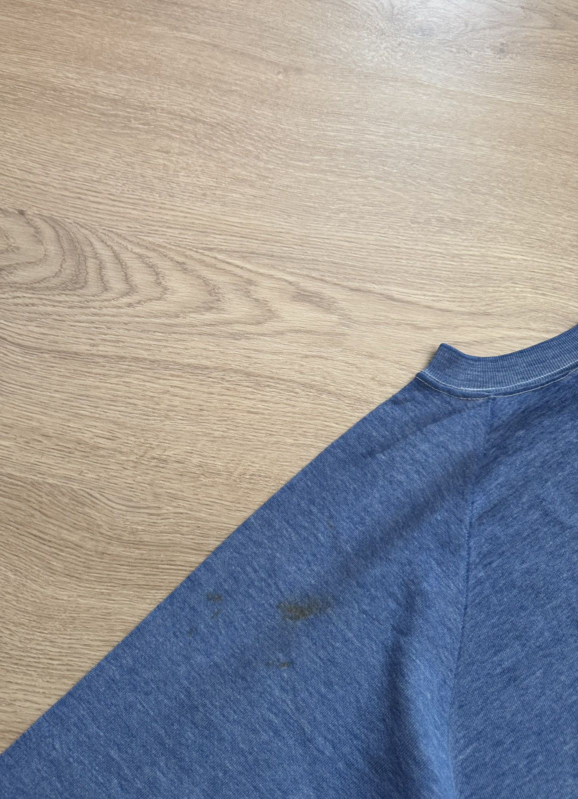 Levi's Vintage 80’s Levi’s Blue Sunfaded Distressed Blue Sweatshirt Size M / US 6-8 / IT 42-44 - 9 Thumbnail