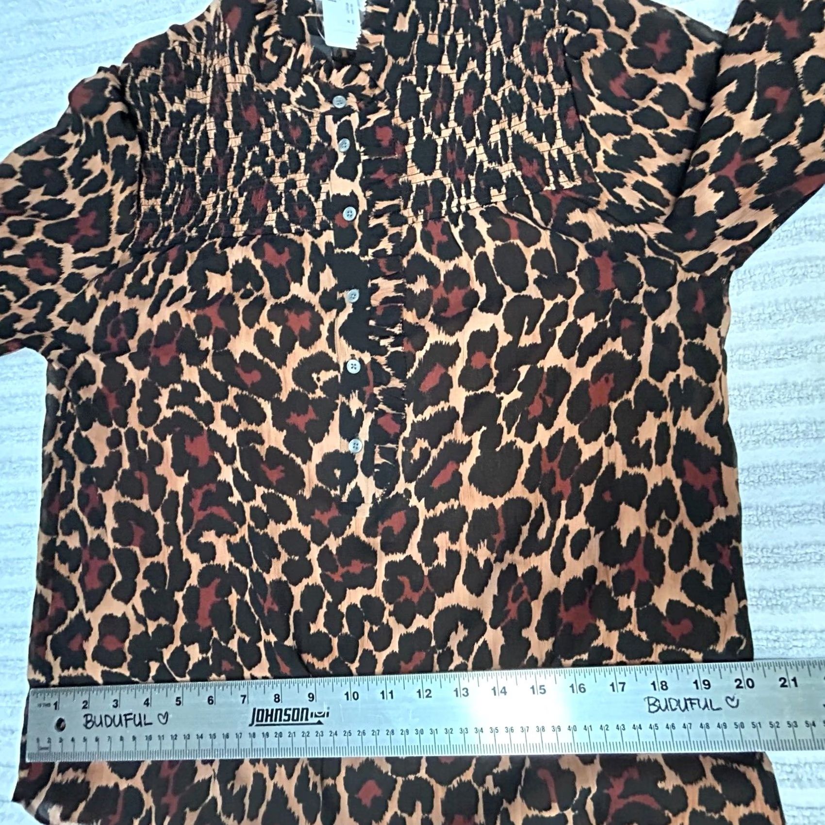 J.Crew J.CREW Women Blouse Medium Leopard Multicolor Crinkle Chiffon Smocked Popover Top Long Sleeve Size M / US 6-8 / IT 42-44 - 7 Thumbnail