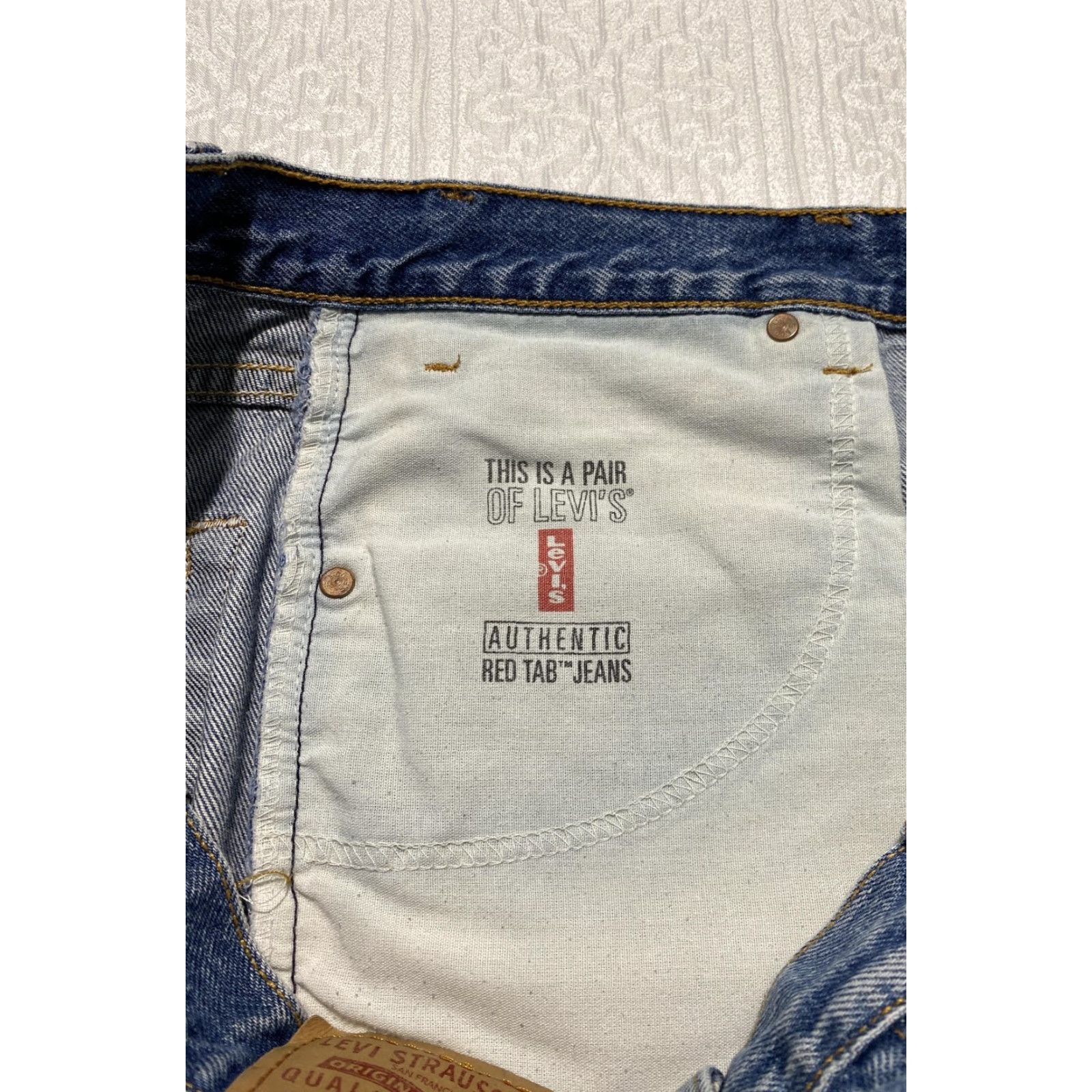 Levi's VINTAGE Levi's 505 Jeans Mens 34x30 Regular Fit Straight Red Tab 90s USA Denim Blue Cotton 5-Pocket Mens Size US 34 / EU 50 - 4 Thumbnail
