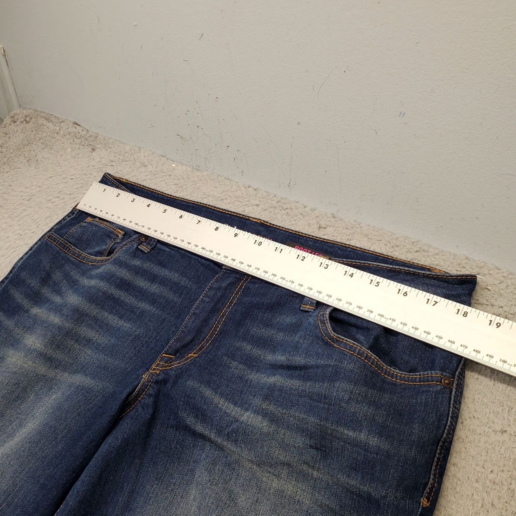 Vintage Style&co. Bootcut Jeans Womens Size 14 Blue Denim Stretch Flat Front Faded Whiskered Size 36" / US 14 / IT 50 - 3 Thumbnail