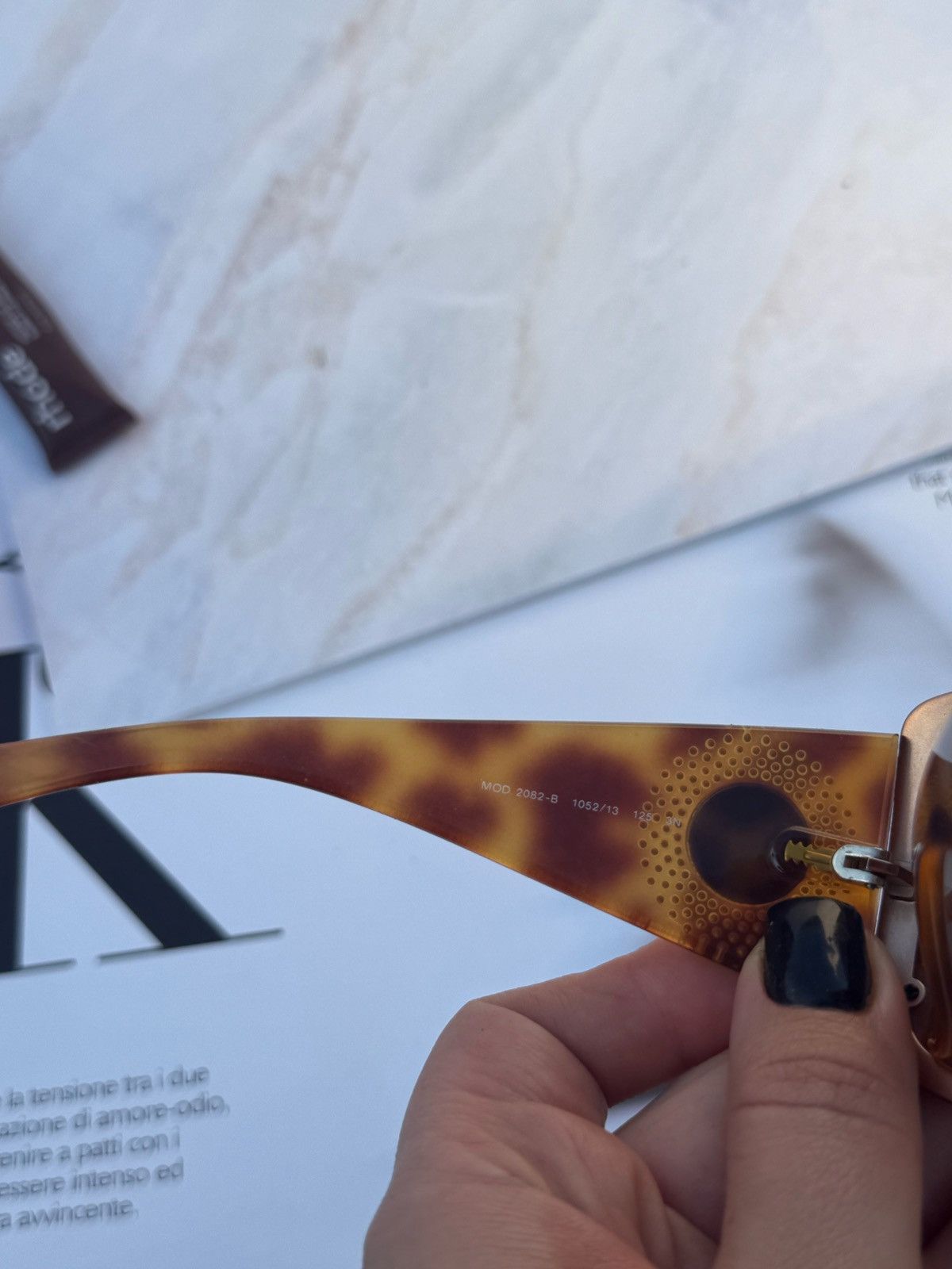 Versace Versace vintage sunglasses mod.2082B Size ONE SIZE - 14 Thumbnail