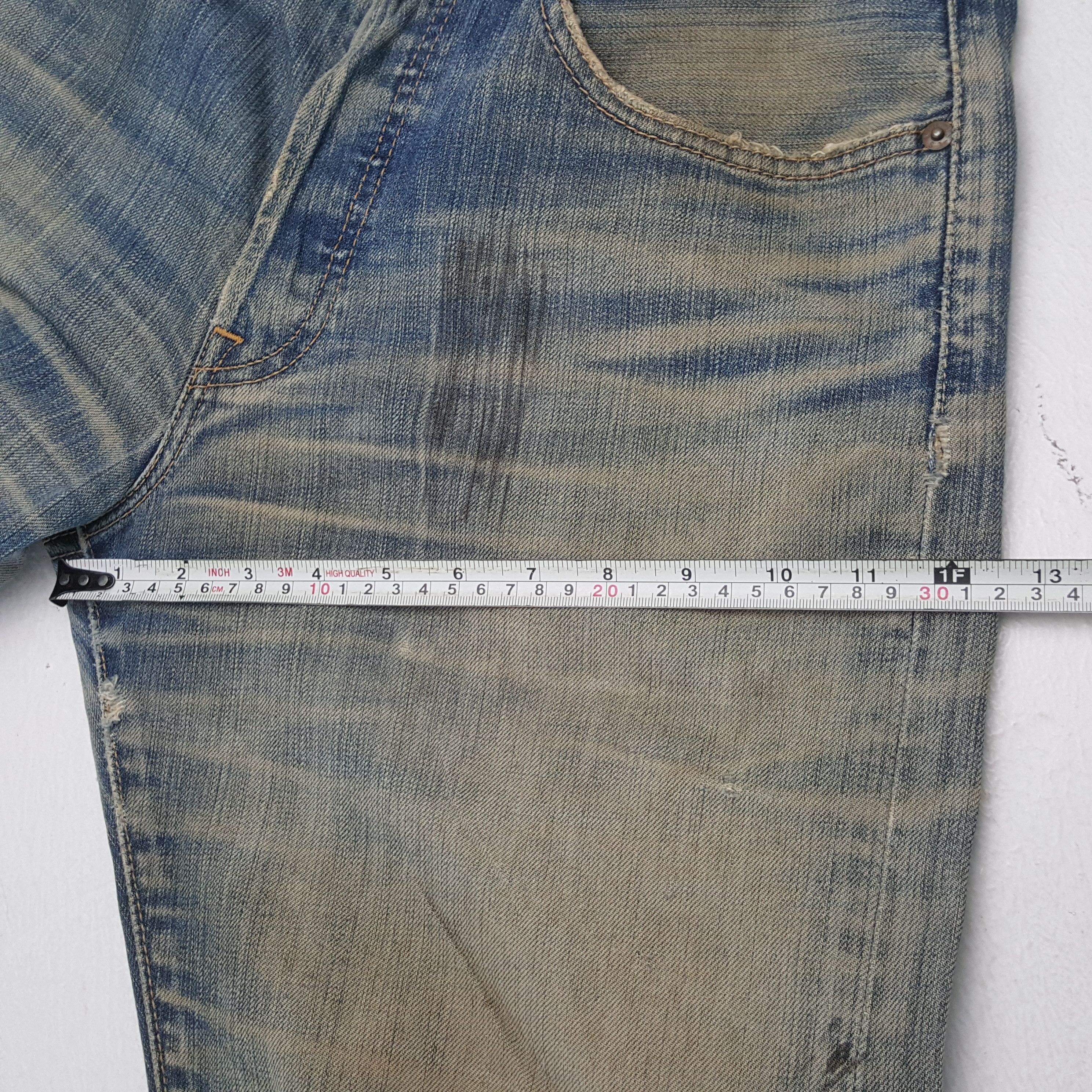 LEVI'S Streetwear Style Distressed Jeans