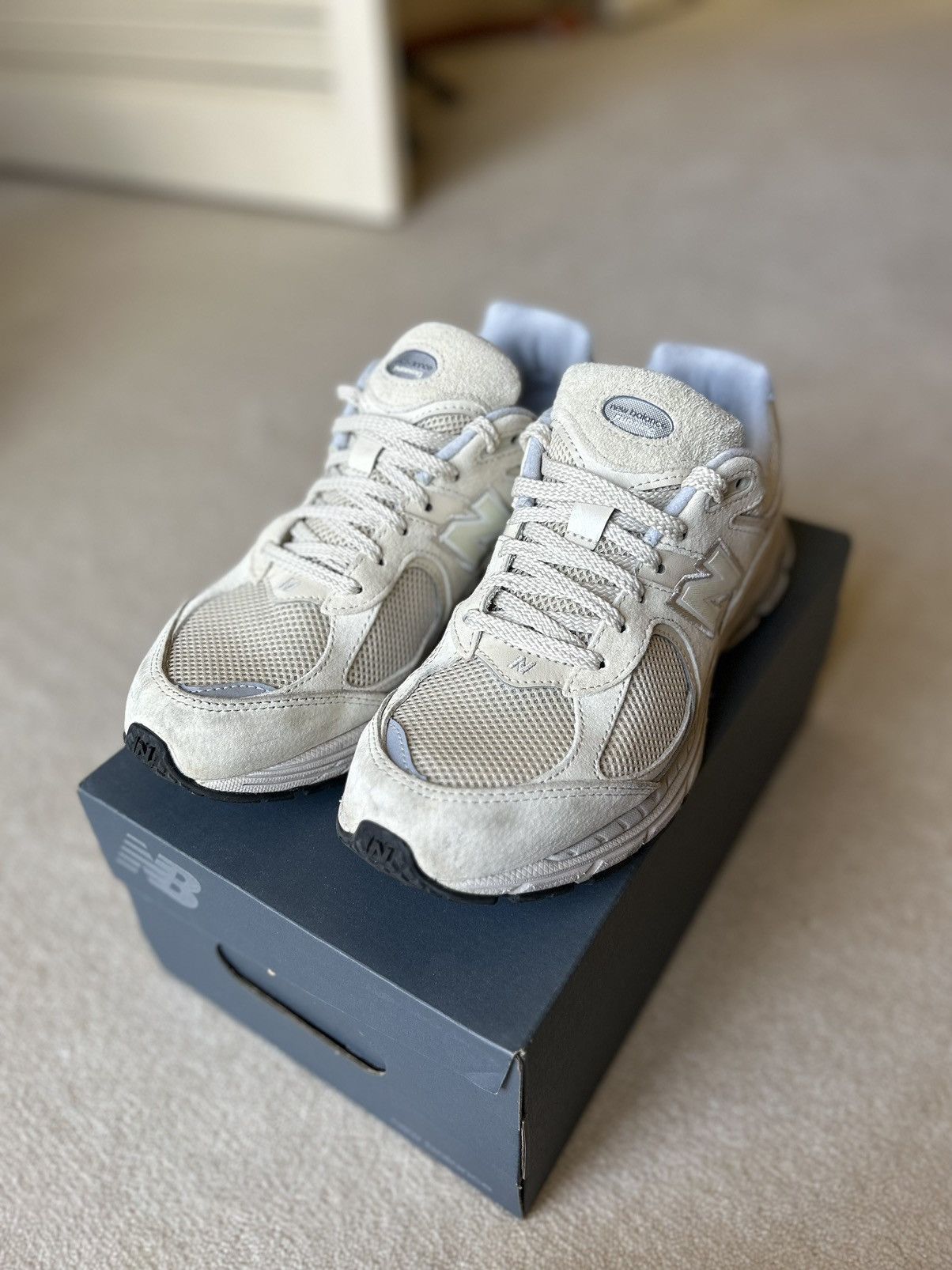 New Balance New Balance 2002r ‘Light Bone/Aluminium’ Size US 8.5 / EU 41-42 - 7 Thumbnail