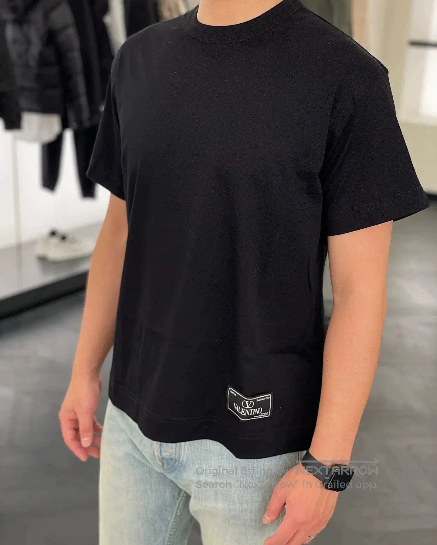 Valentino Valentino Badge Short Sleeve T-Shirt. Size US L / EU 52-54 / 3 - 6 Thumbnail
