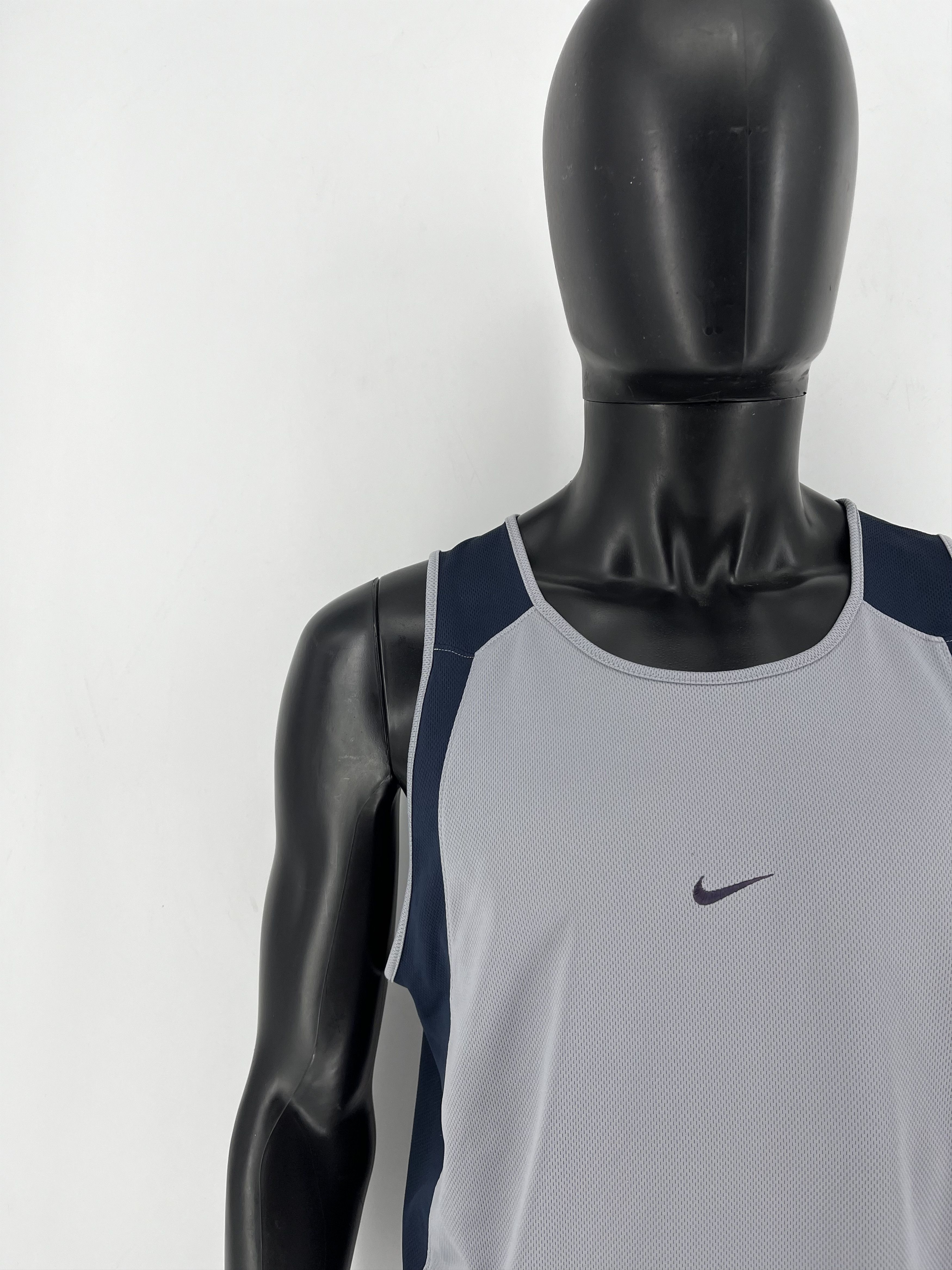 Nike Vintage Y2K Nike Dri-Fit Jersey Swoosh Logo Size US XL / EU 56 / 4 - 6 Thumbnail