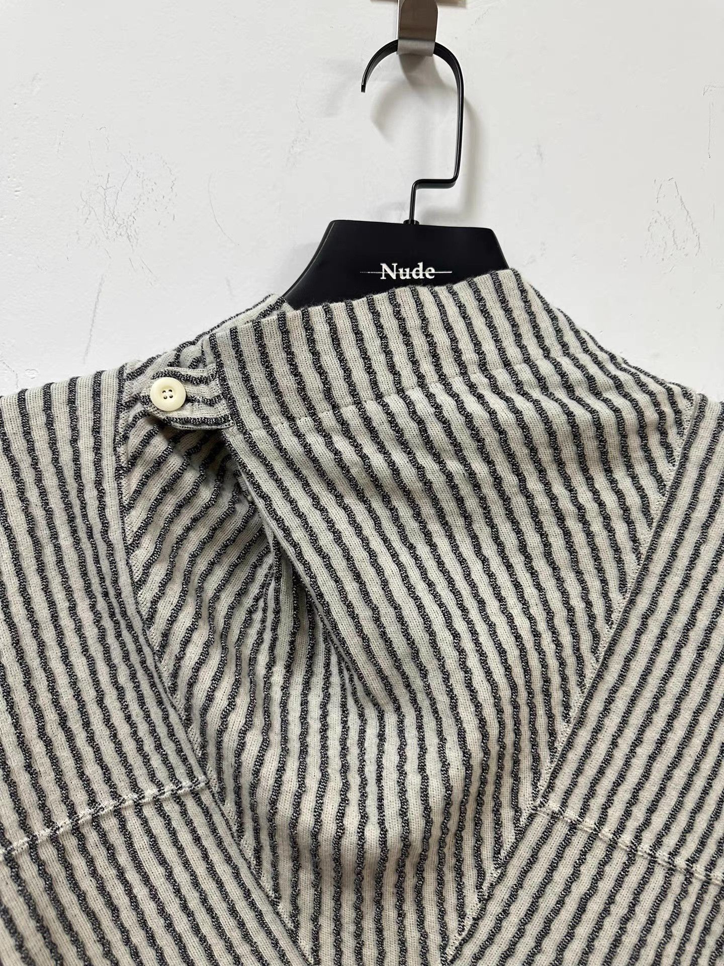 Issey Miyake Issey miyake men Asymmetric Collar Long Sleeve Top K20 Size US S / EU 44-46 / 1 - 3 Thumbnail
