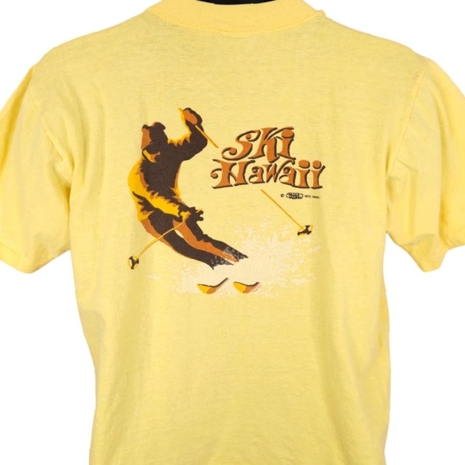 Vintage VINTAGE Crazy Shirts T-Shirt Mens Large Yellow 70s Ski Hawaii Made In USA Size US L / EU 52-54 / 3 - 4 Thumbnail