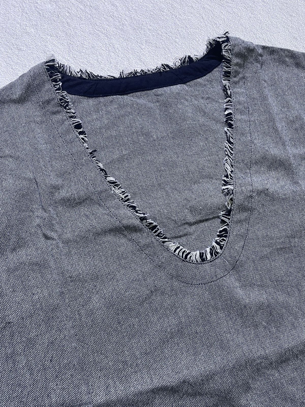 Japanese Brand Y2K short sleeve t-shirt with rombe rombe motif Size US L / EU 52-54 / 3 - 3 Thumbnail
