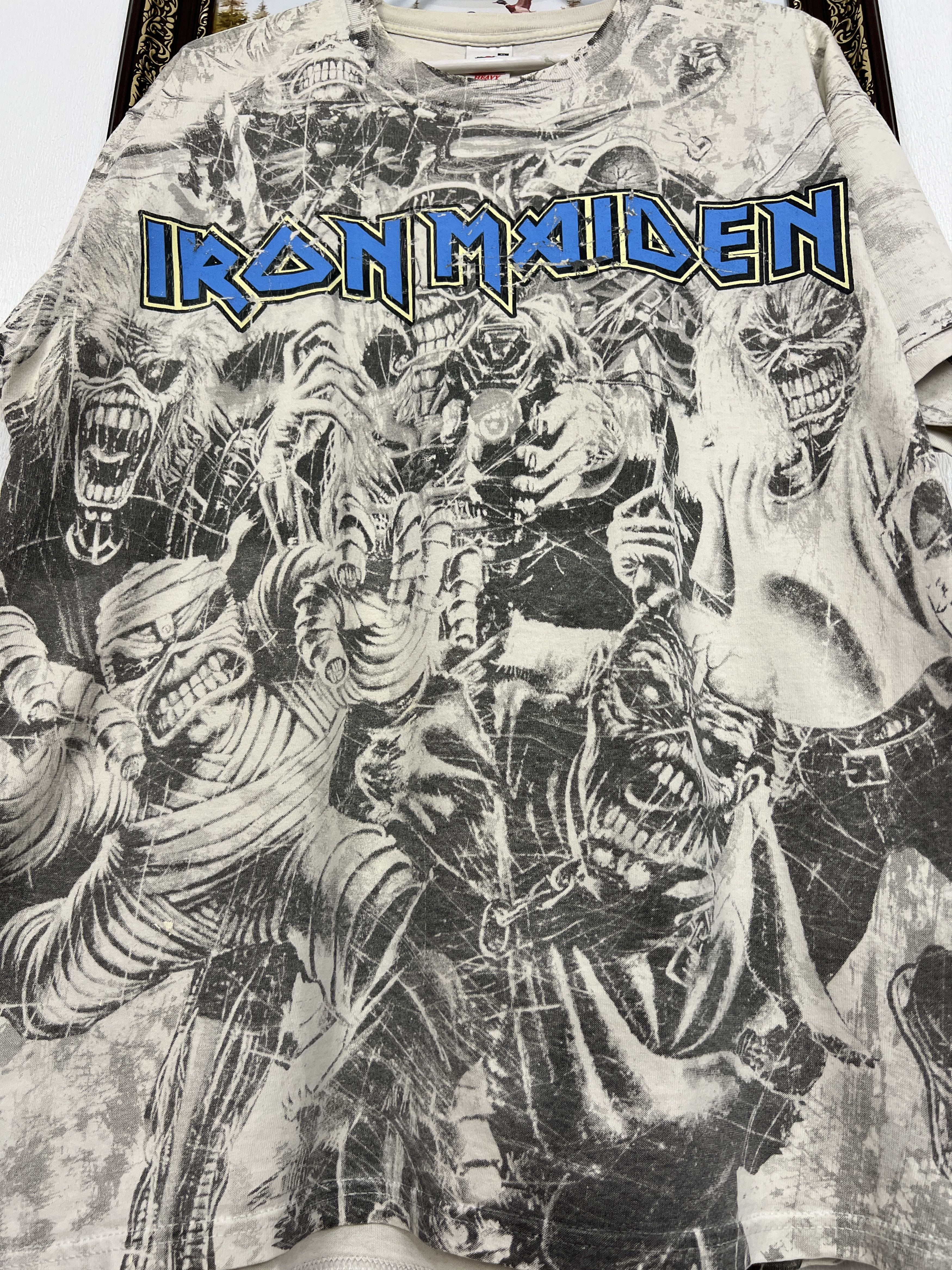 Vintage Vintage Iron Maiden Band Tee All Over Print Shirt White Rare Size US XL / EU 56 / 4 - 6 Thumbnail