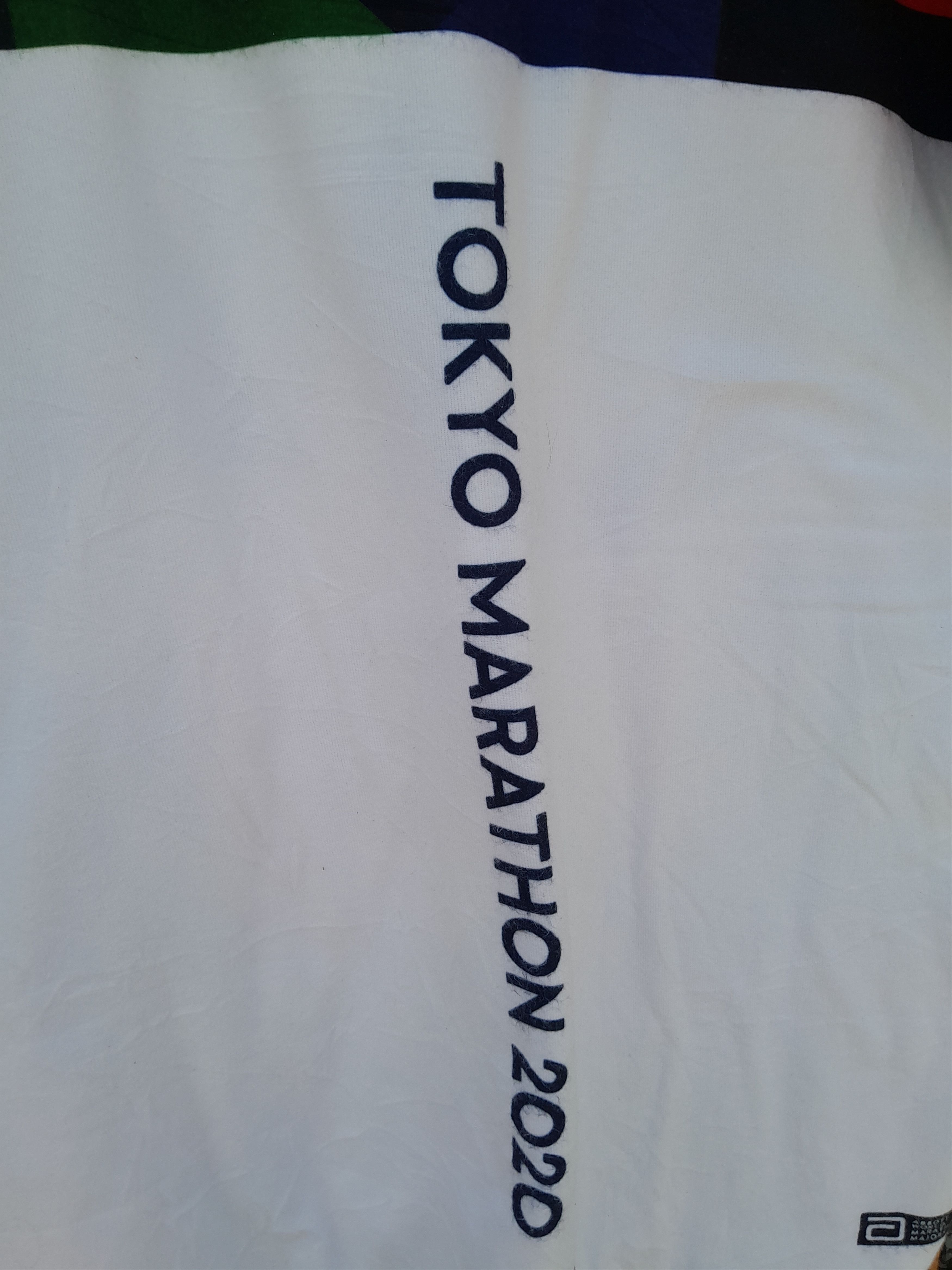 Asics ASICS Tokyo Marathon 2020 Finisher Hooded Poncho Towel OS Size US L / EU 52-54 / 3 - 11 Thumbnail