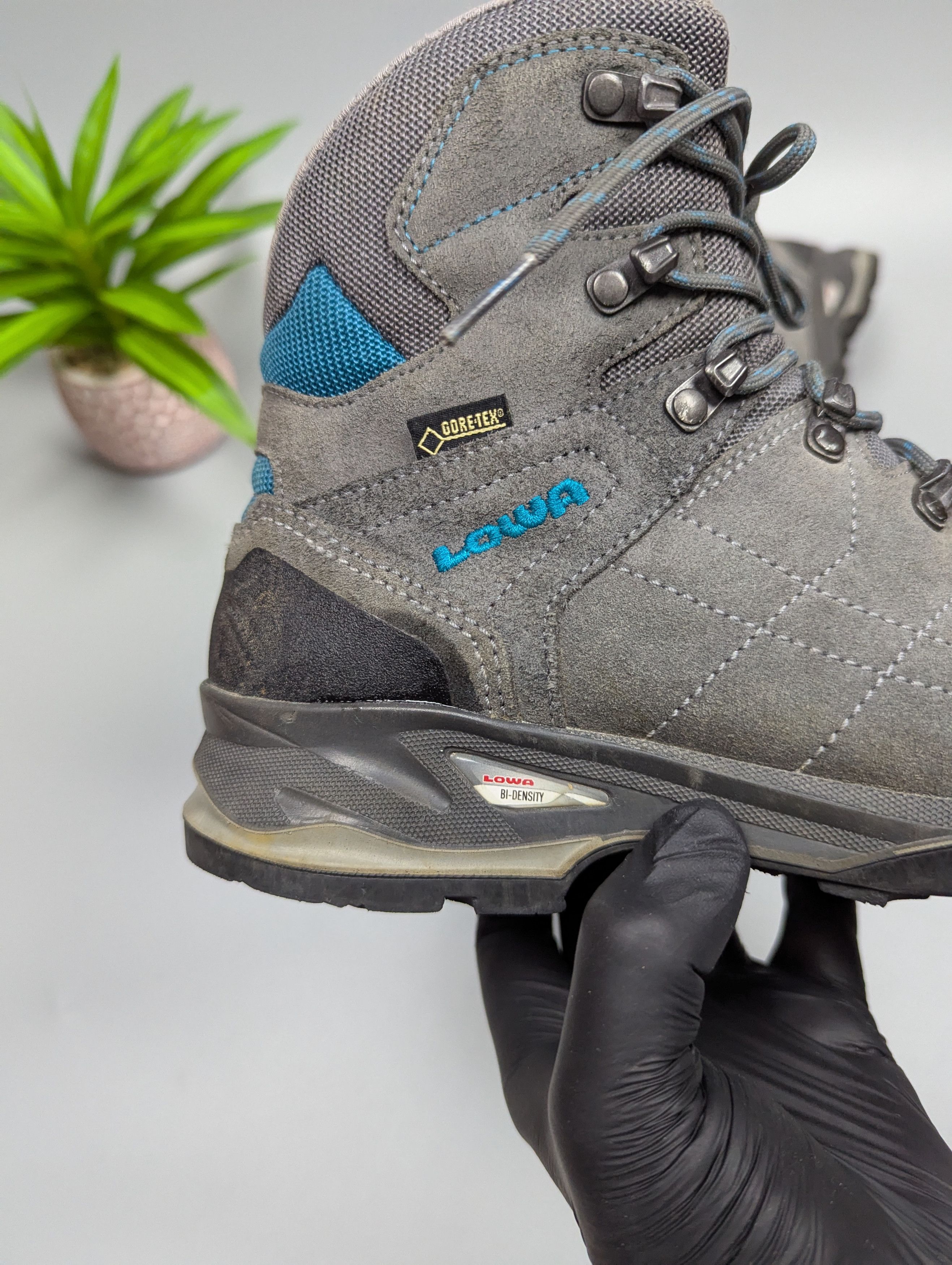LOWA Lowa Vantage GTX Boots US 8 EUR 39.5 Gore-Tex Size US 9.5 / IT 39.5 - 7 Thumbnail