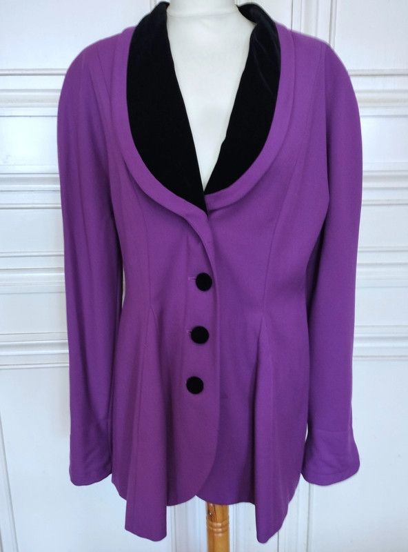 Karl Lagerfeld Karl Lagerfeld Veste Longue Laine Lin Velours T XL Size XL / US 12-14 / IT 48-50 - 3 Thumbnail