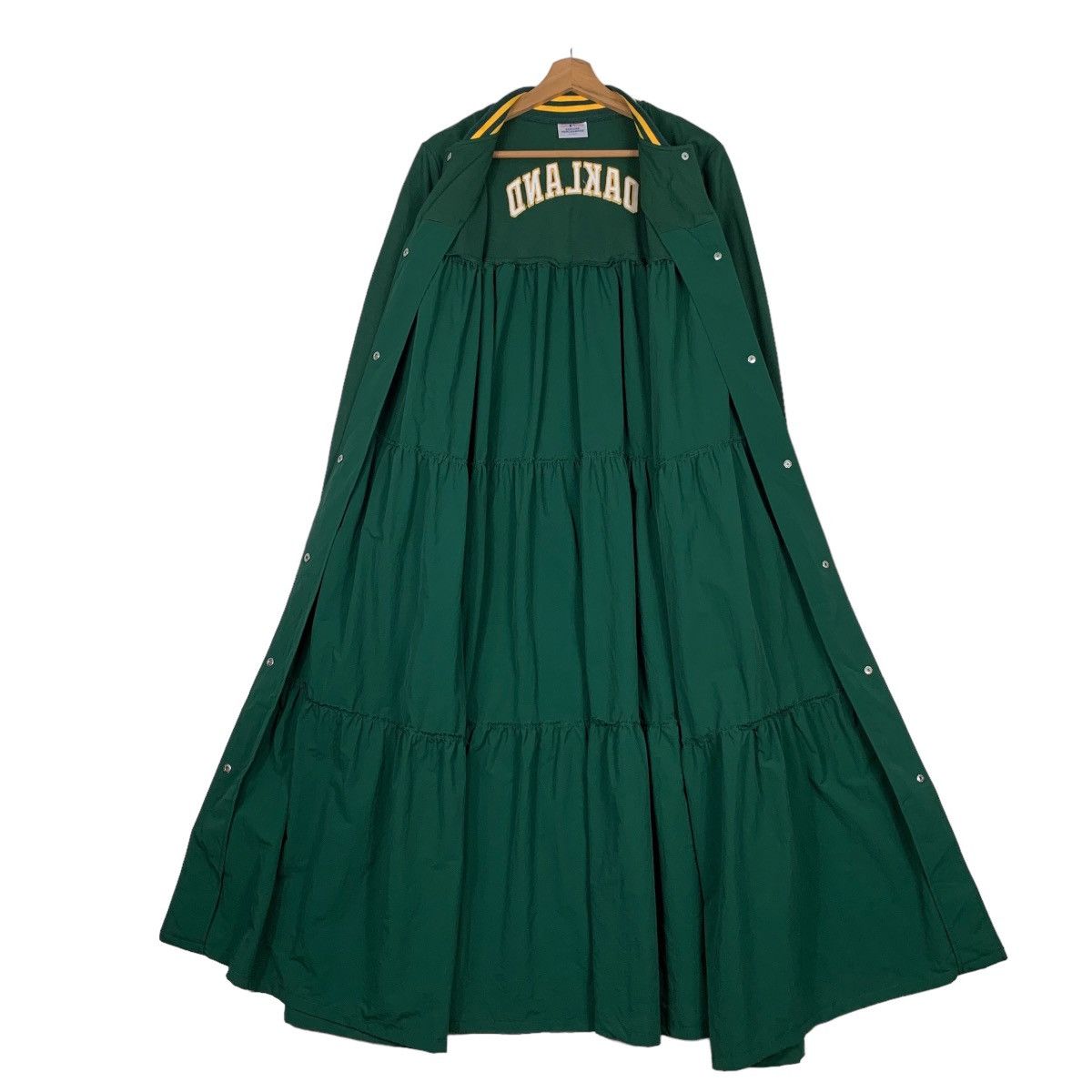 Japanese Brand OAKLAND ATHLETICS BIG LOGO DRESS #0646-C30 Size M / US 6-8 / IT 42-44 - 14 Thumbnail