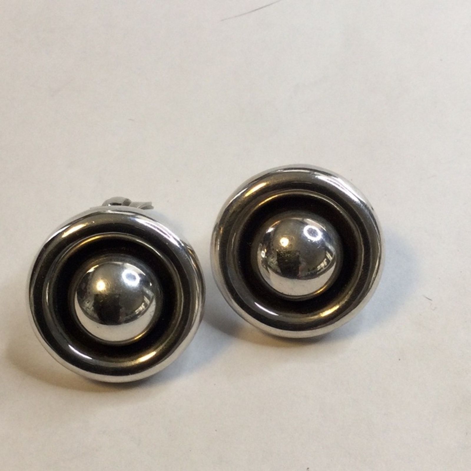 Other Sterling Silver & Black Vintage Round Clip-On Earrings Size ONE SIZE - 9 Thumbnail