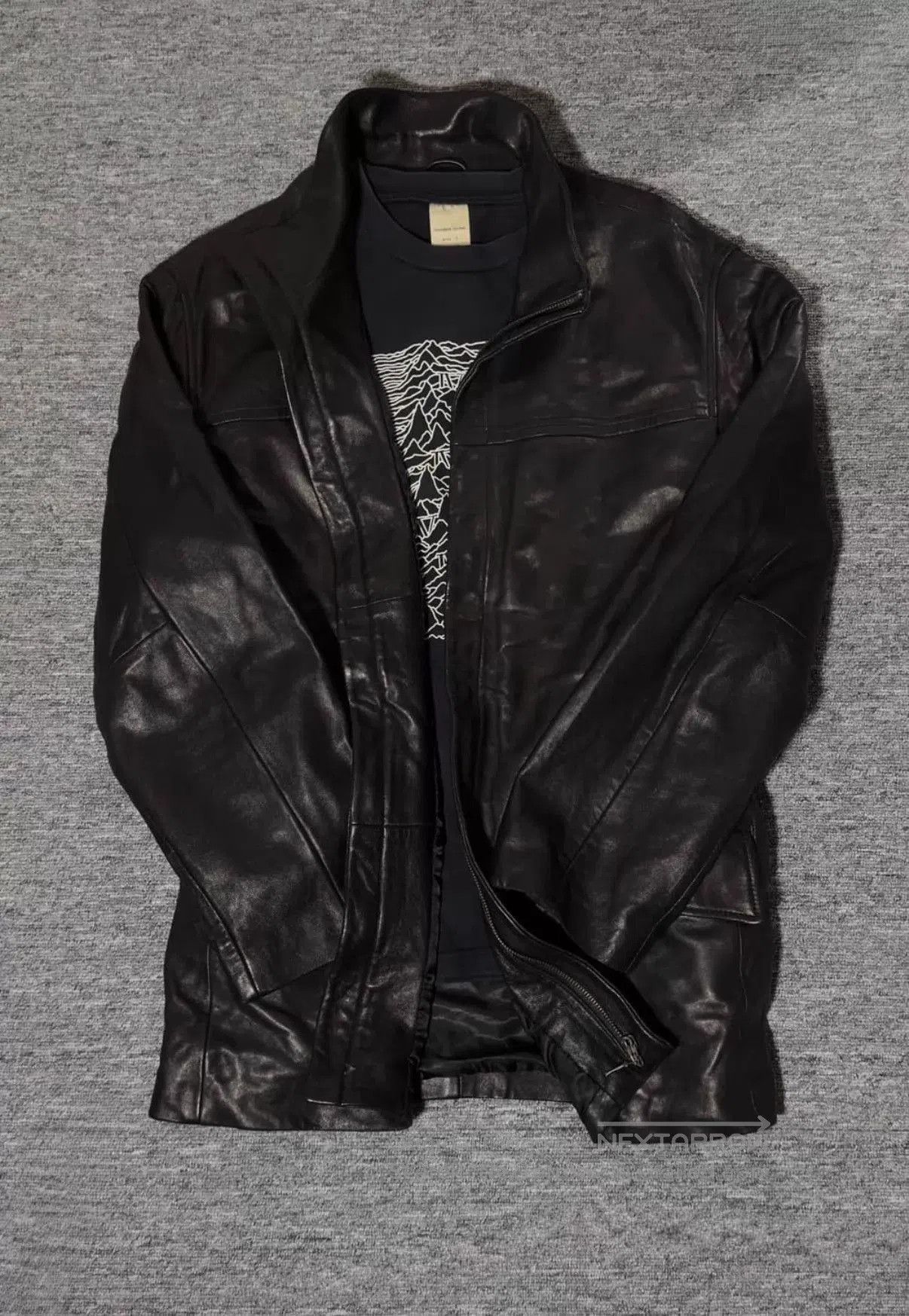 Balenciaga Black Leather Jacket with Zip Closure and Pockets . Size US L / EU 52-54 / 3 - 6 Thumbnail