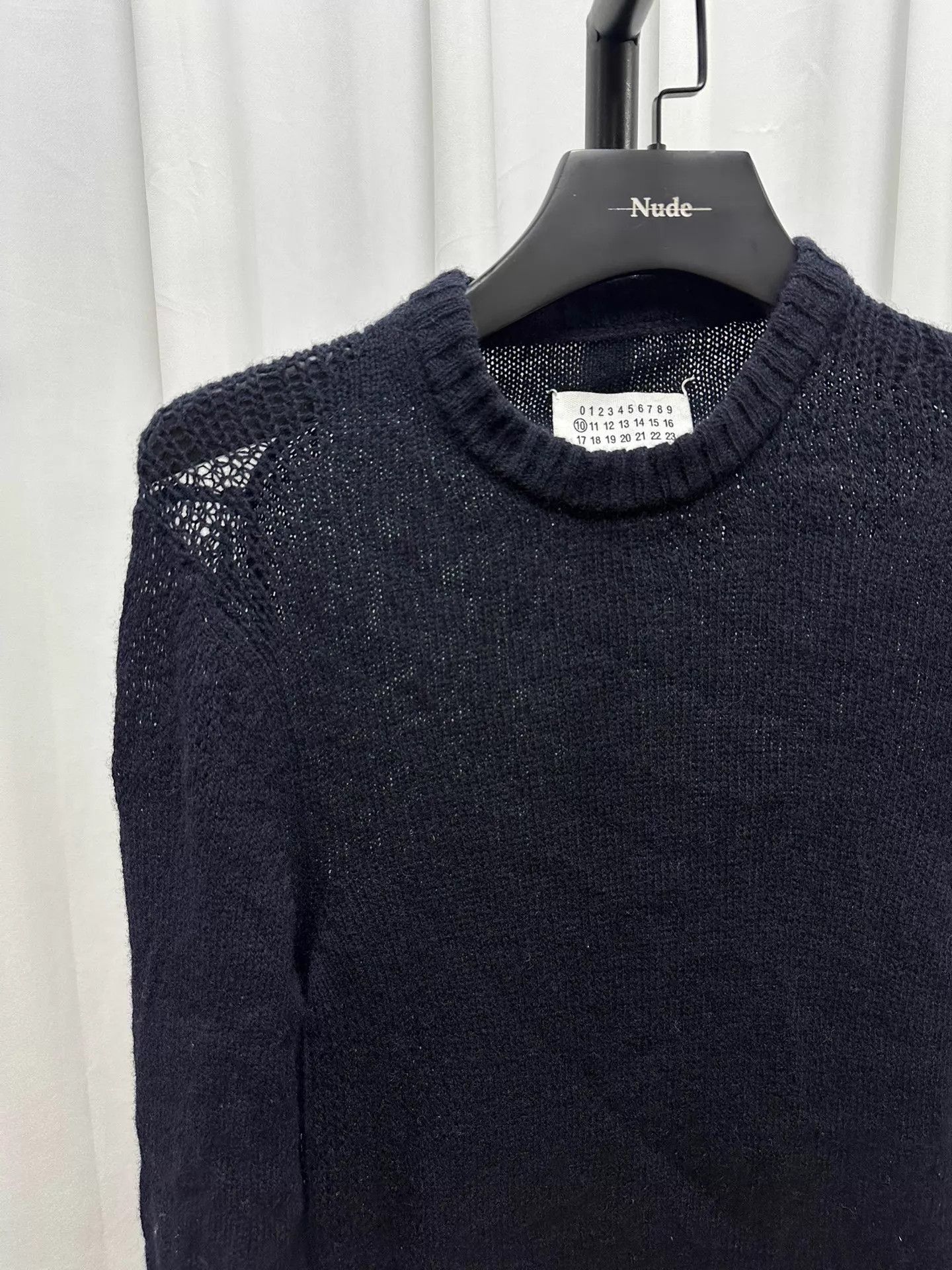 Maison Margiela Maison Margiela Openwork Wool Knit Sweater Size US M / EU 48-50 / 2 - 2 Thumbnail