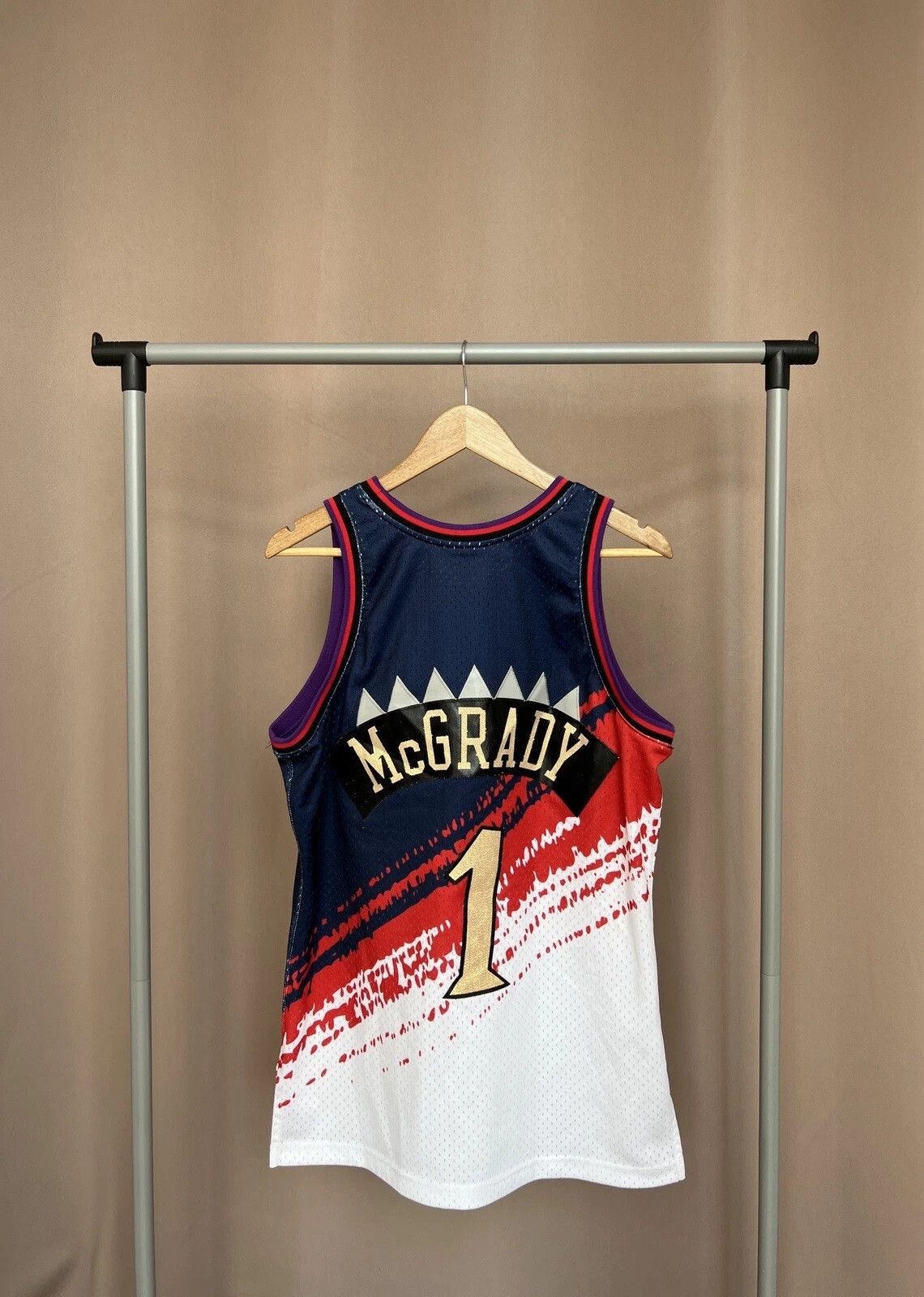 Mitchell & Ness Mitchell & Ness Toronto Raptors Jersey NBA 1998-1999 Size M Size US M / EU 48-50 / 2 - 6 Thumbnail