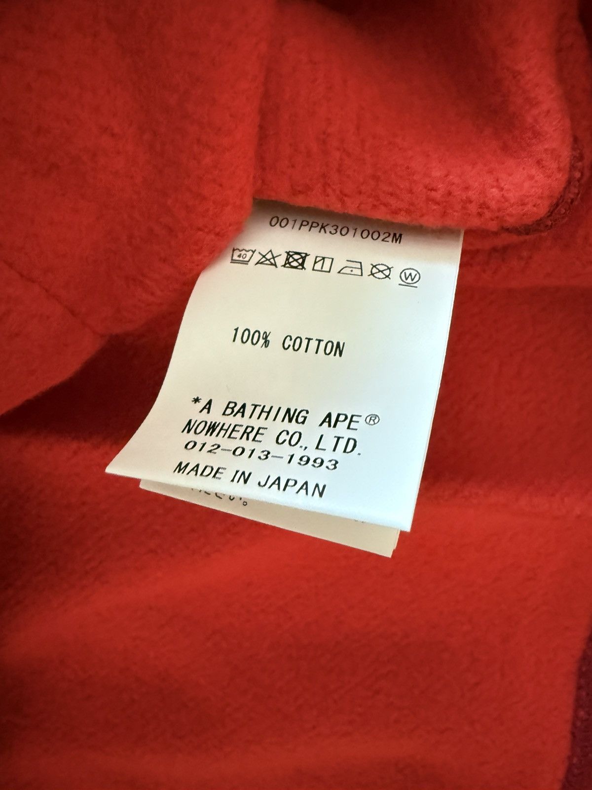 Bape Bape red camo shark pullover Size US XXL / EU 58 / 5 - 6 Thumbnail