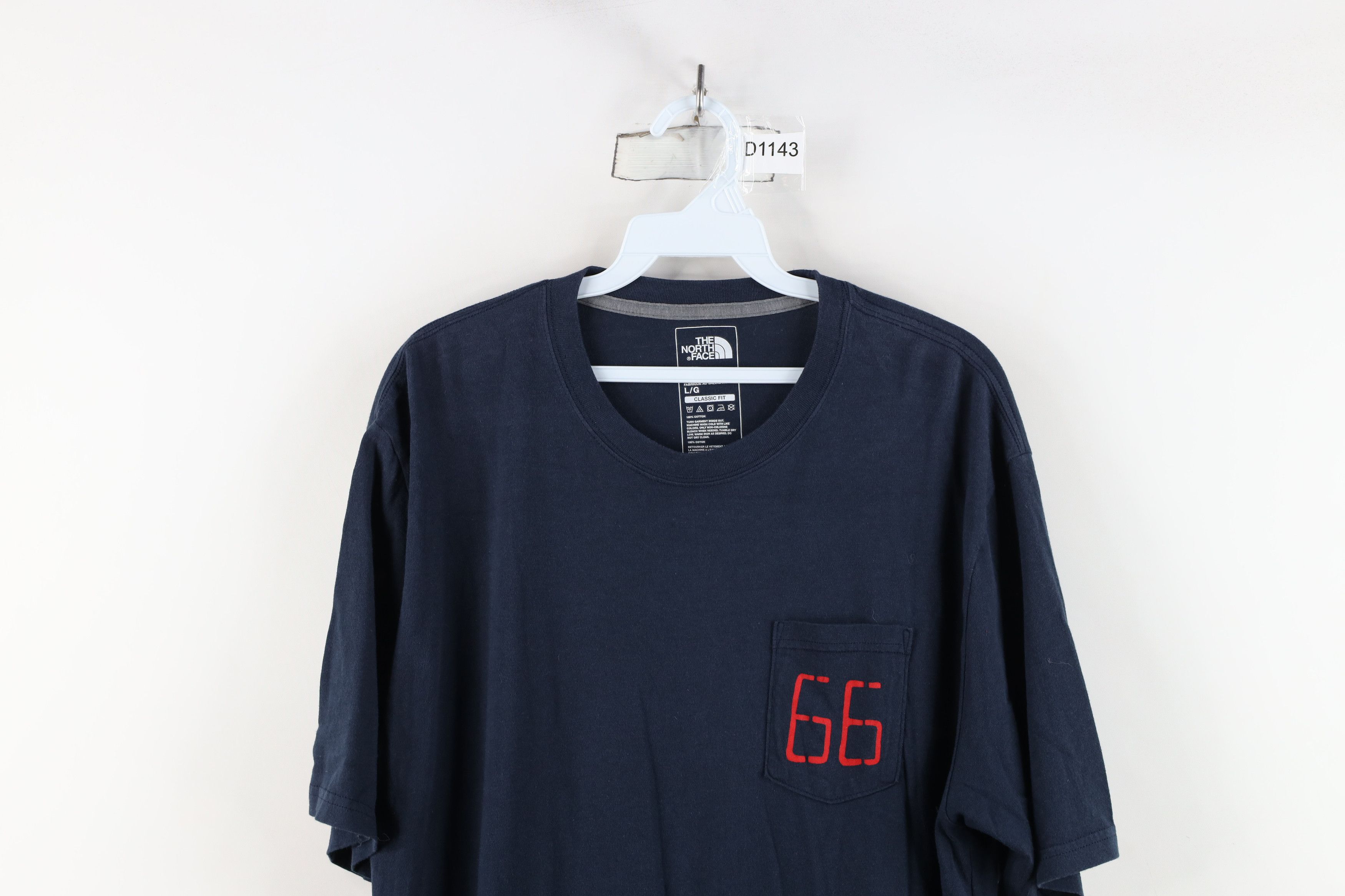 The North Face × Vintage The North Face Spell Out Short Sleeve Pocket T-Shirt Blue Size US L / EU 52-54 / 3 - 2 Thumbnail