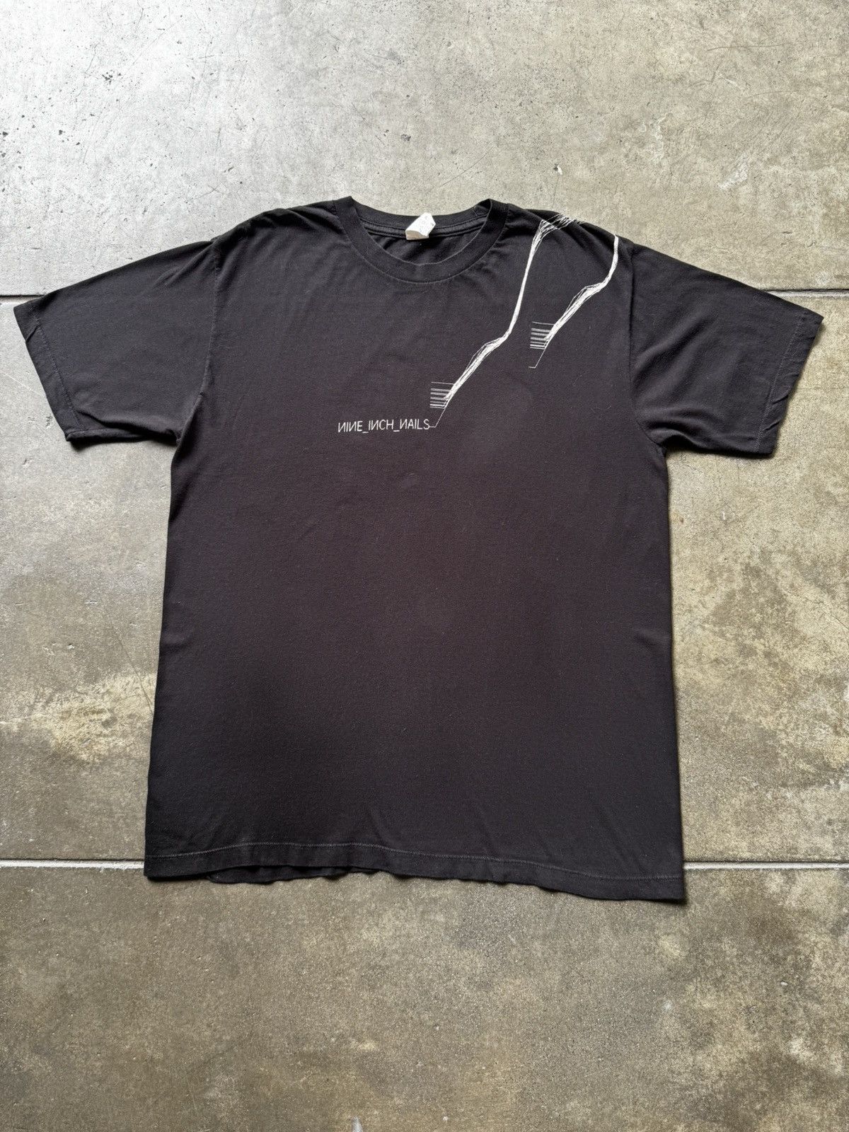 Vintage 2005 Nine Inch Nails With Teeth Vintage Band Tee Shirt Bjork Size US L / EU 52-54 / 3 - 1 Thumbnail