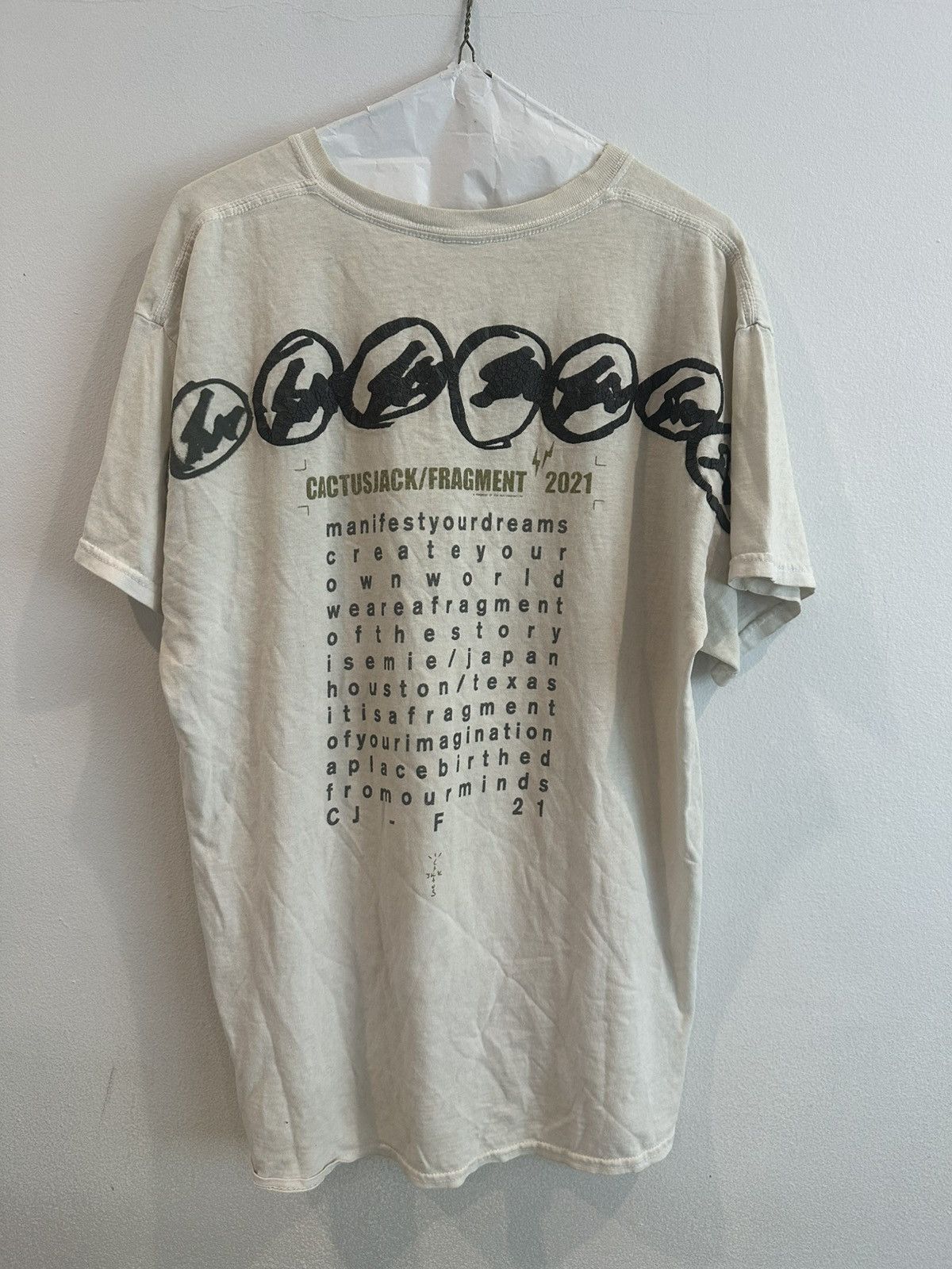 Travis Scott cactus jack fragment tee shirt Size US M / EU 48-50 / 2 - 2 Thumbnail