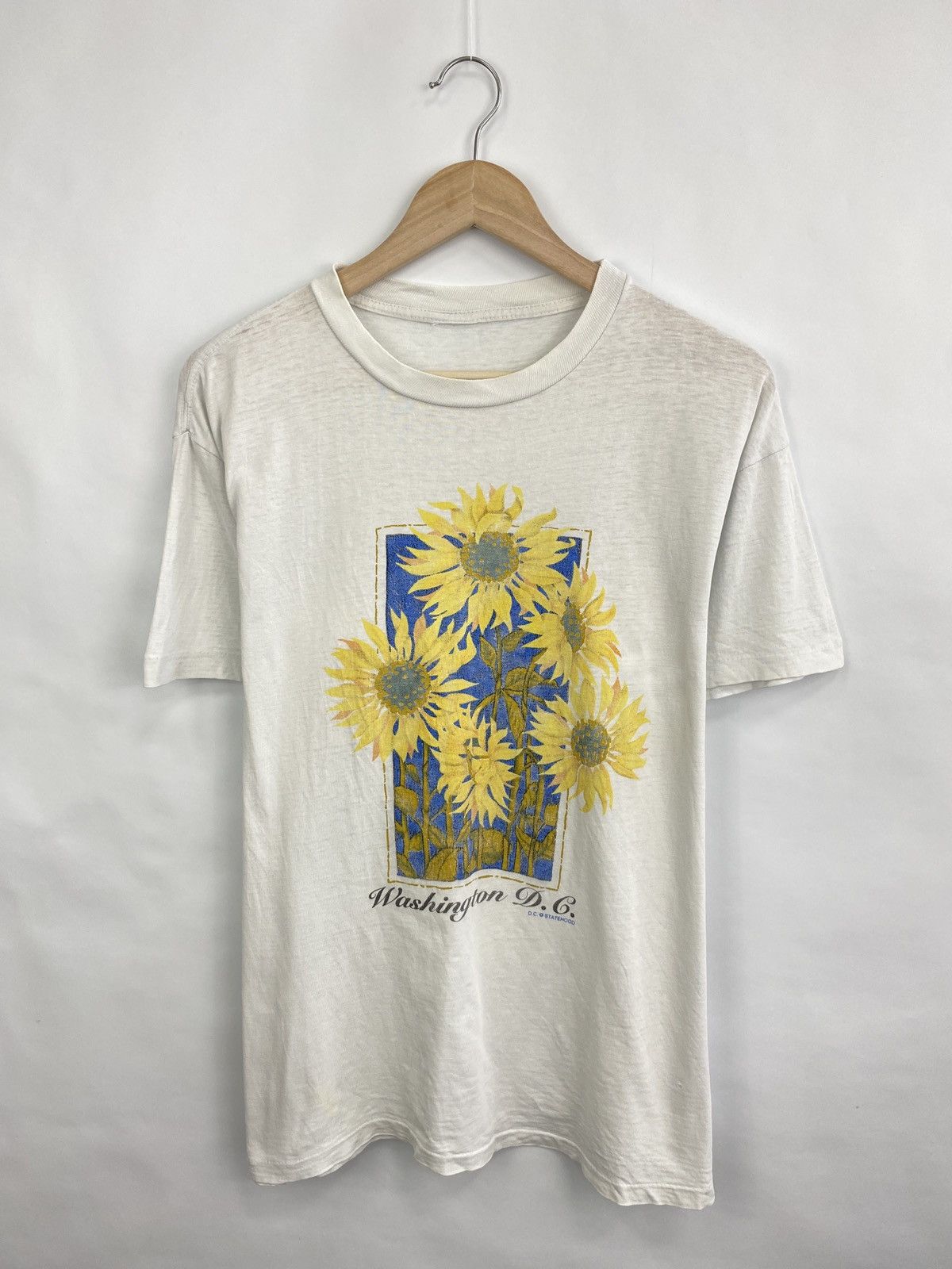 Vintage Vintage 90s Flowers Art Washington D C T-shirt Monet Style Size US M / EU 48-50 / 2 - 3 Thumbnail