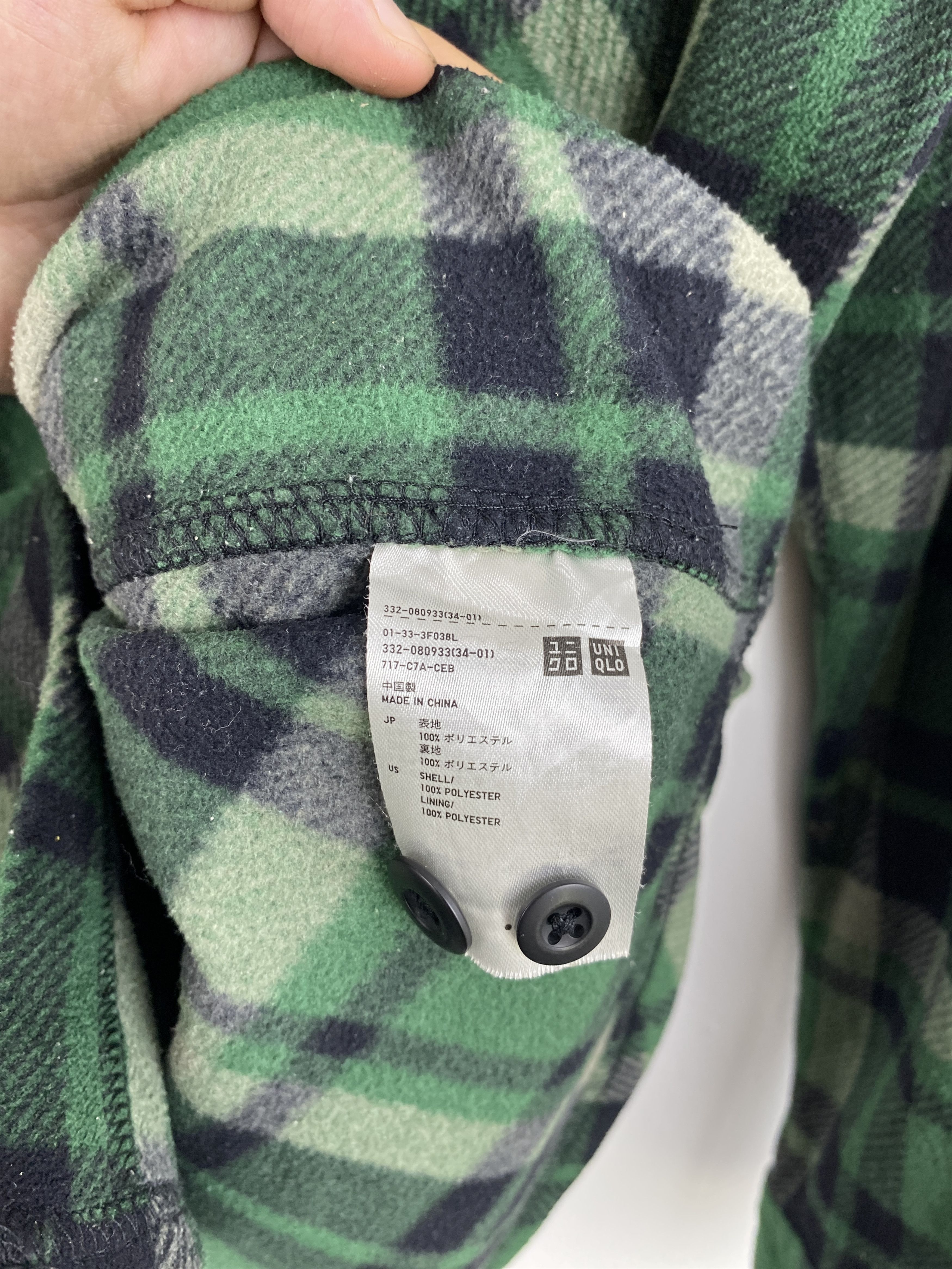 Uniqlo Uniqlo Checkered Plaid Button Ups Flannel Shirt JA0093 Size US L / EU 52-54 / 3 - 7 Thumbnail