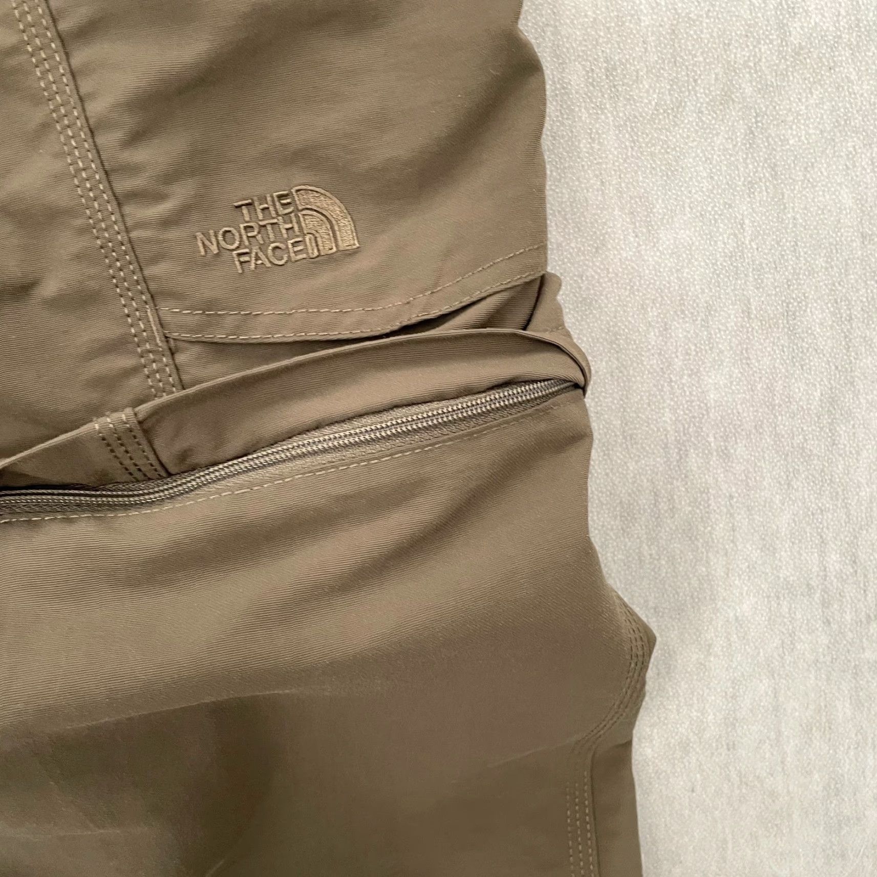 The North Face The North Face Pants Adult 2XL Green Short/Court Convertible Cargo Belted Mens Size US 39 - 4 Thumbnail