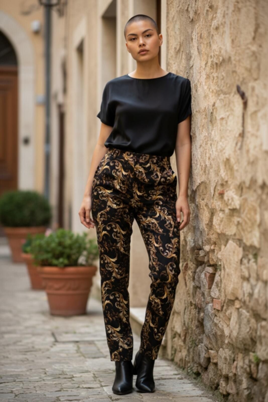 Other TRUTH BY REPUBLIC Black and Gold stretch pants Size 32" / US 10 / IT 46 - 1 Thumbnail