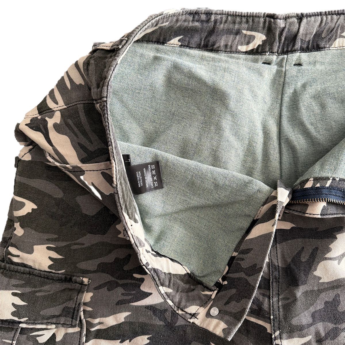 Designer × Japanese Brand × Vintage ★ CC, Camo Double-Layer Short Size US 34 / EU 50 - 3 Thumbnail