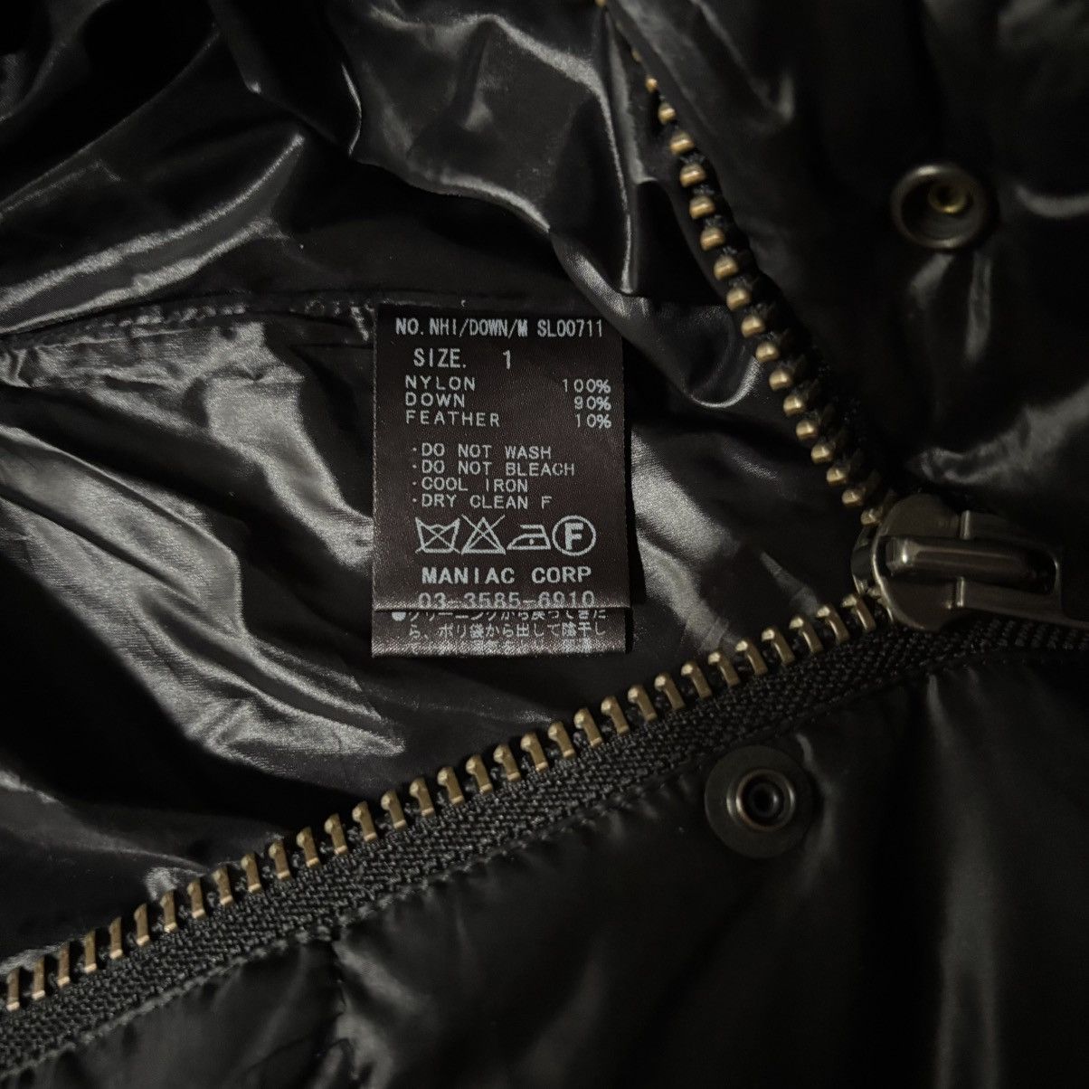 Le Grande Bleu (L.G.B.) LGB Le Grande Bleu Down Filled Puffer Jacket Black | Size 1 Size US M / EU 48-50 / 2 - 11 Thumbnail
