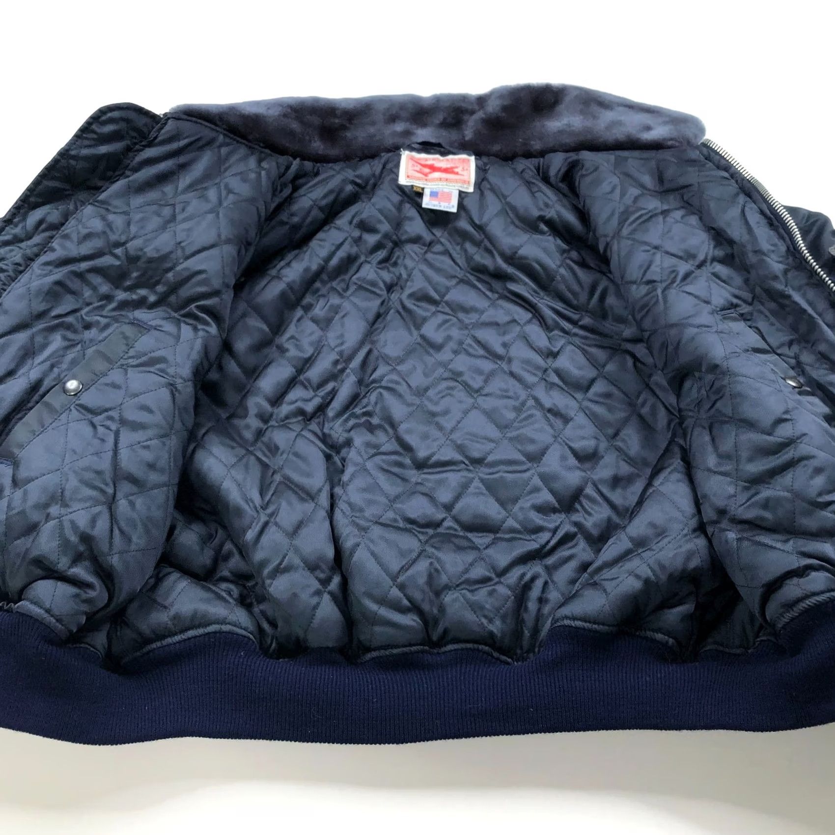 Avirex VINTAGE Avirex Airmail Bomber Jacket Mens 2XL Green Nylon Fur Collar USA MINT Size US XXL / EU 58 / 5 - 7 Thumbnail