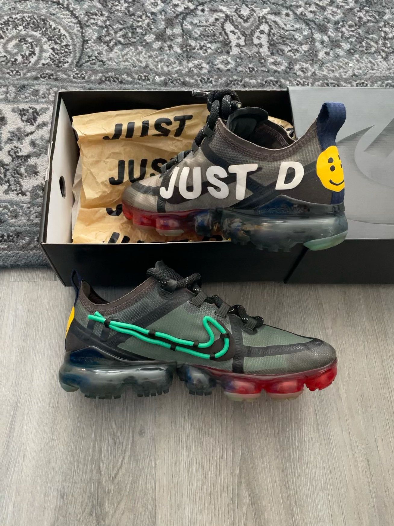 Cactus Plant Flea Market × Nike Cactus Plant Flea Market x Nike VaporMax 2019 Size US 9 / EU 42 - 3 Thumbnail