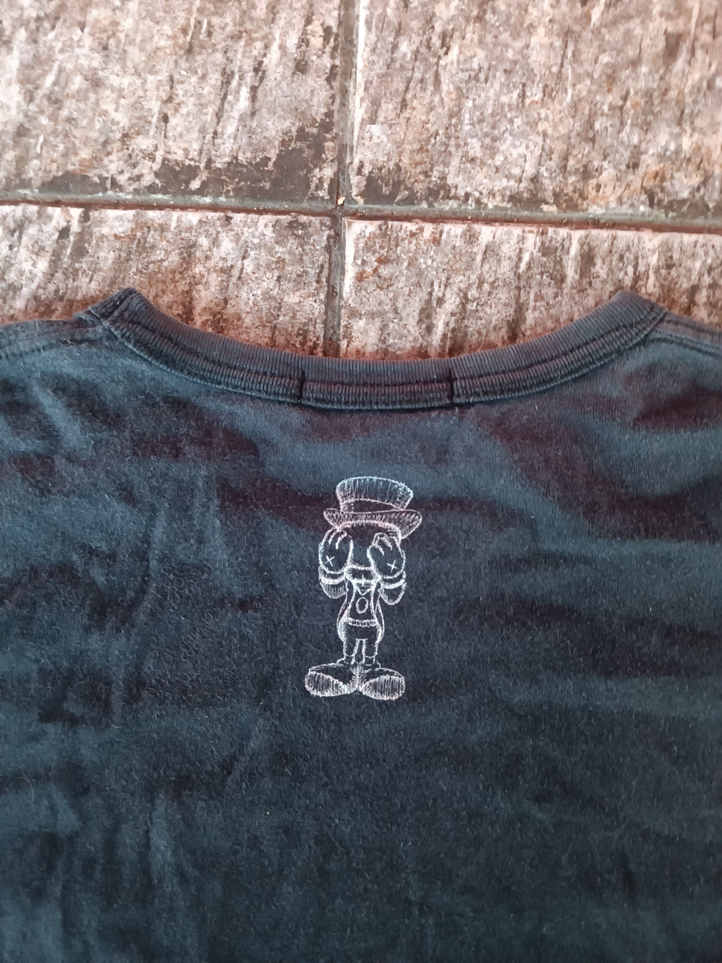Original Fake Originalfake x Kaws Tee Size US M / EU 48-50 / 2 - 2 Thumbnail