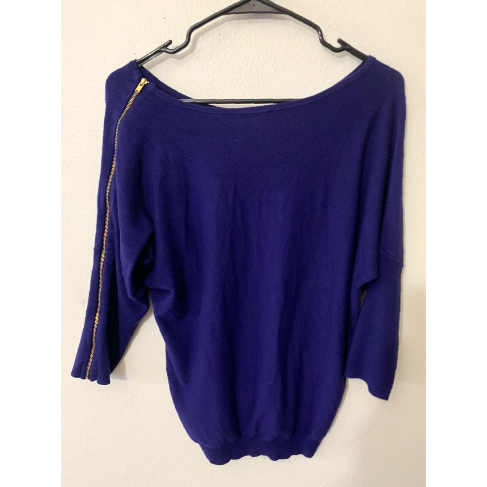Express Express Blouse Women S Royal Blue Open Knit Crotchet 3/4 Sleeve Crew Neck Knit 100% Rayon Dolman Sleeve Solid Size S / US 4 / IT 40 - 3 Thumbnail