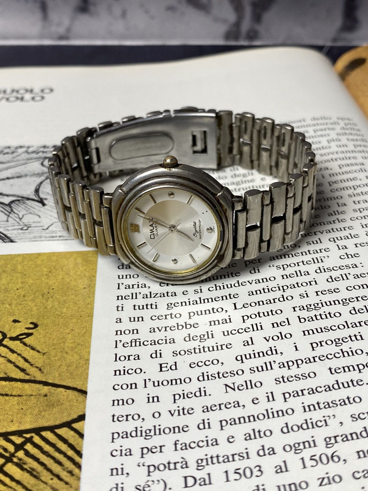 Japanese Brand Rare Retro Omax Crystal Quartz Watch Japan Futuristic Art Size ONE SIZE - 1 Thumbnail