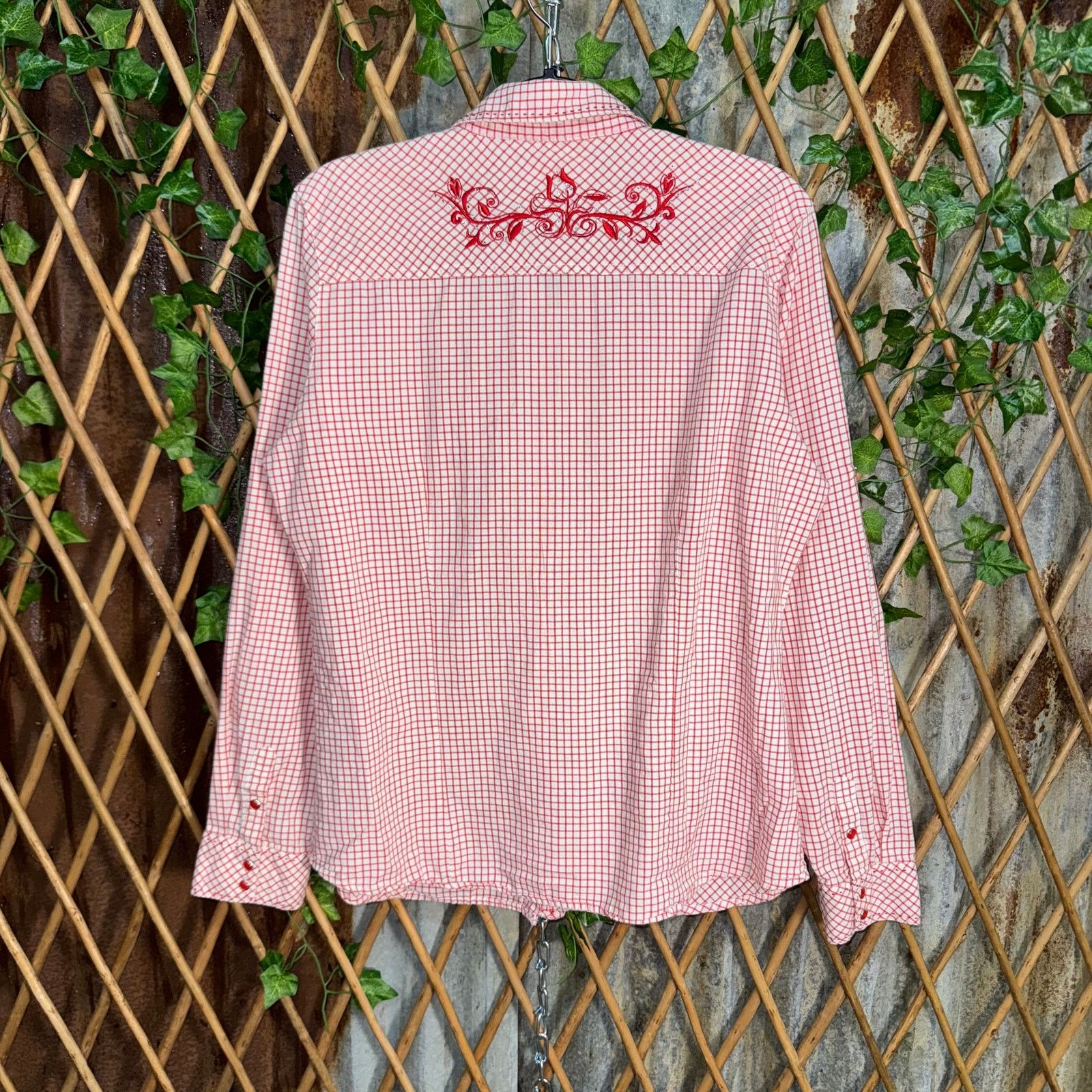 Vintage Vintage Y2K ADIKTD plaid flannel 00s embroider flower TShirt Size US XL / EU 56 / 4 - 2 Thumbnail