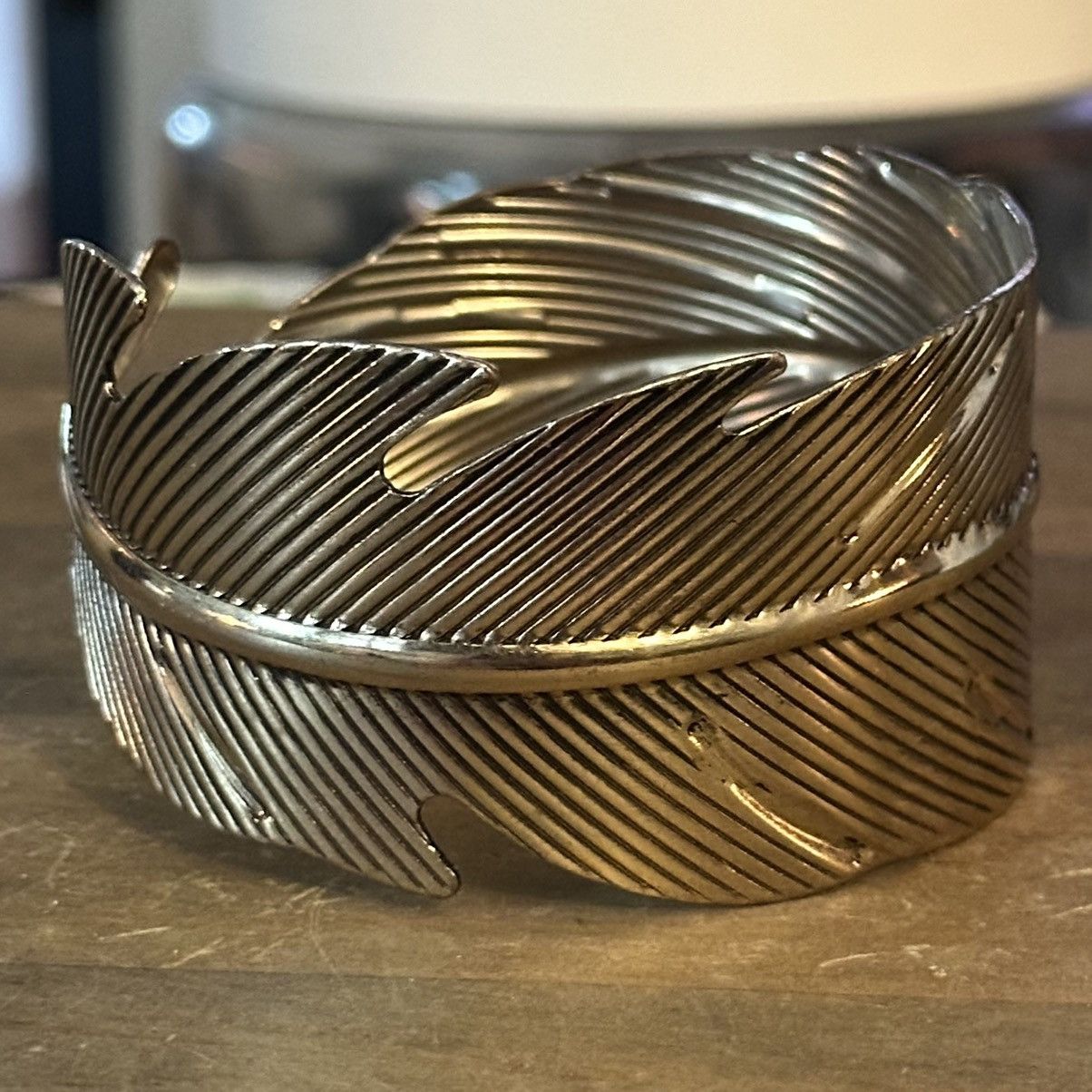 Vintage Vintage wrap around feather cuff bracelet Size ONE SIZE - 7 Thumbnail